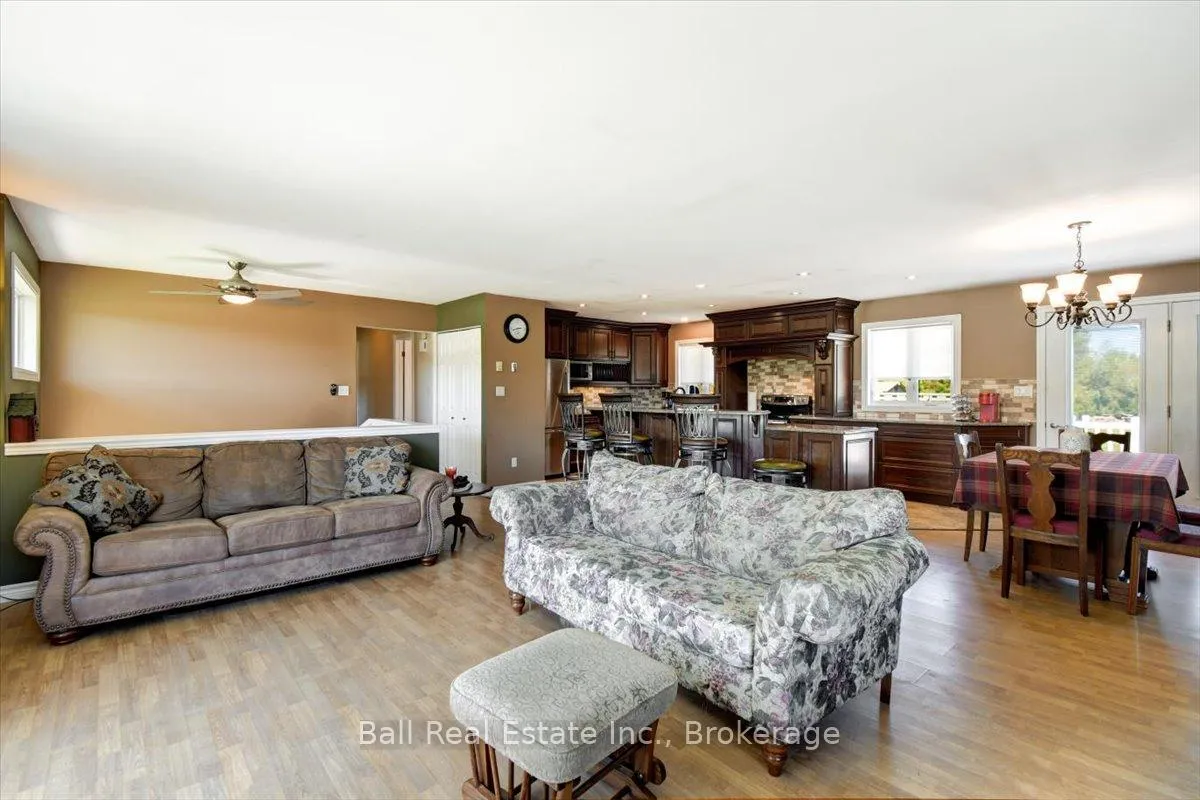 Photo 15 of 51 Golfview Drive, Bancroft, Bancroft Ward — HOMEH