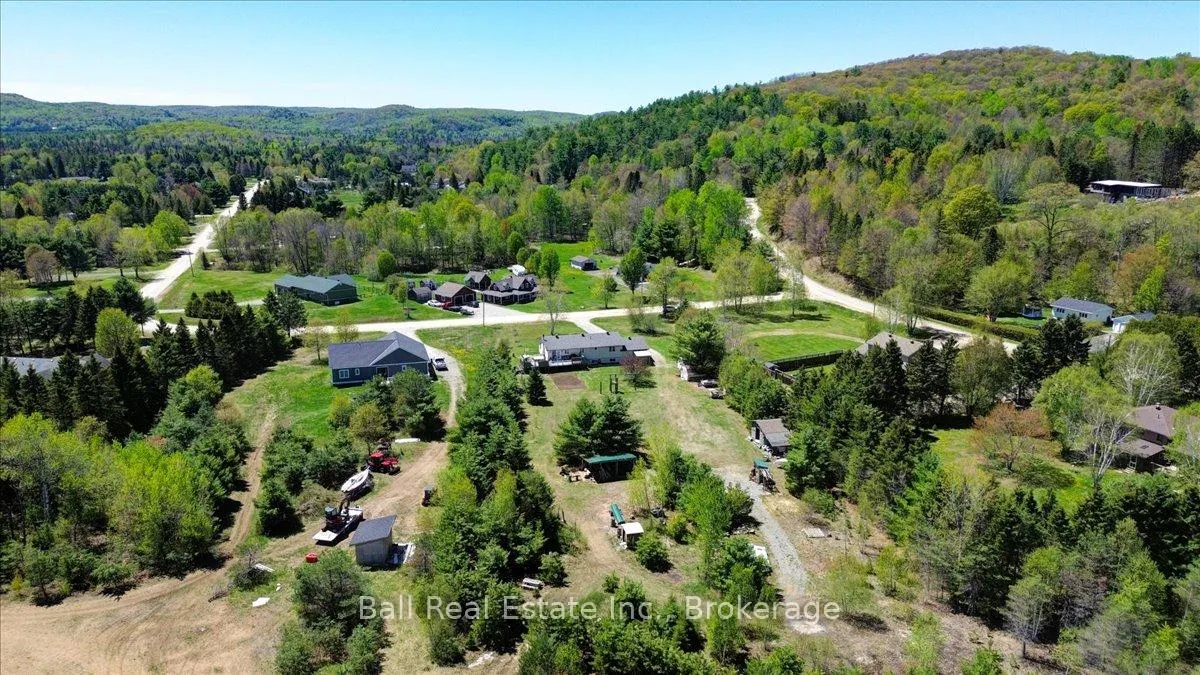 Photo 41 of 51 Golfview Drive, Bancroft, Bancroft Ward — HOMEH
