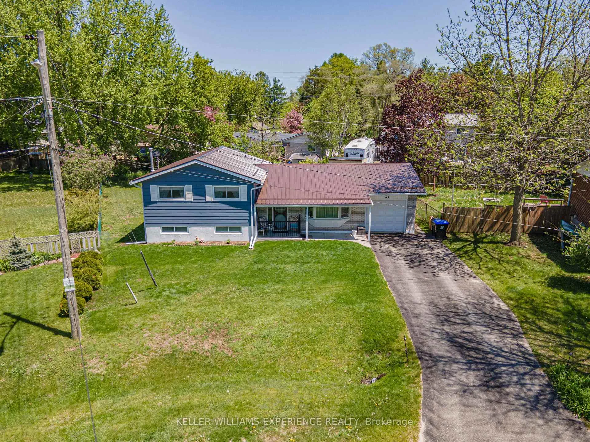 Photo 2 of 27 Larkdale Crescent, Essa, Angus — HOMEH