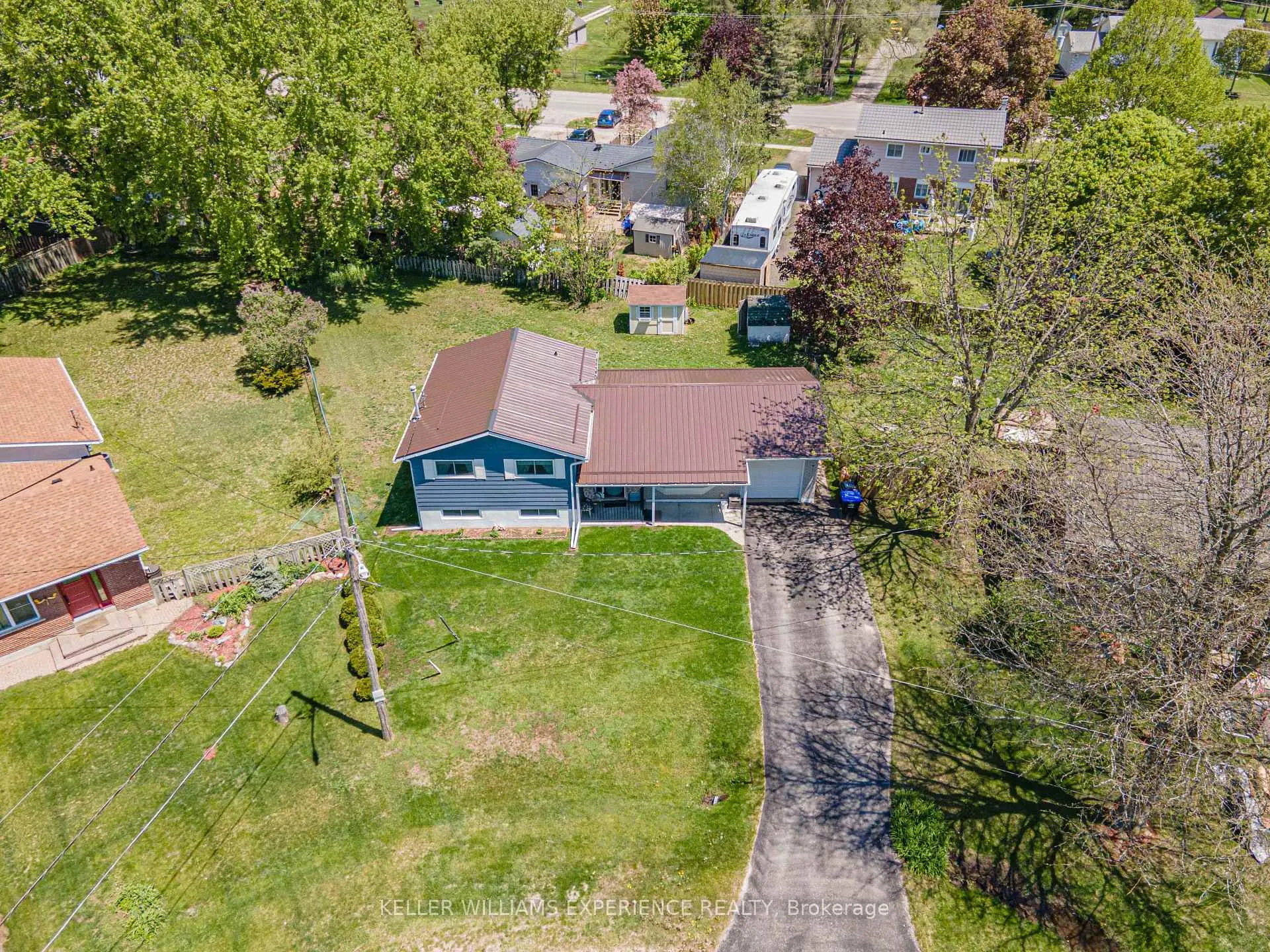Photo 3 of 27 Larkdale Crescent, Essa, Angus — HOMEH