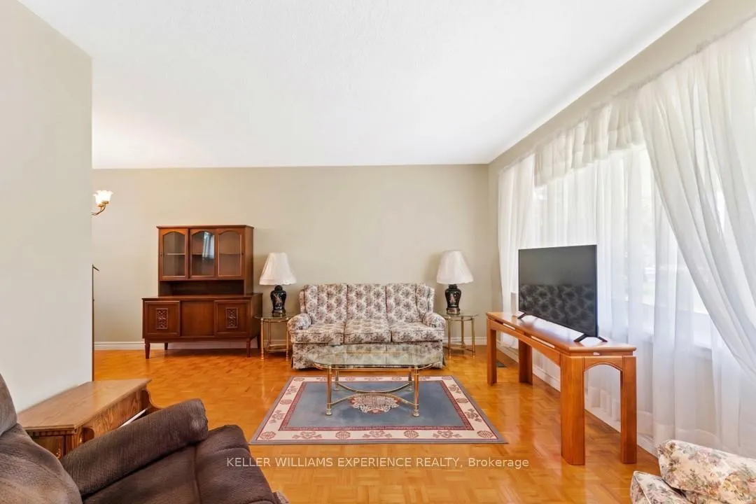Photo 9 of 27 Larkdale Crescent, Essa, Angus — HOMEH
