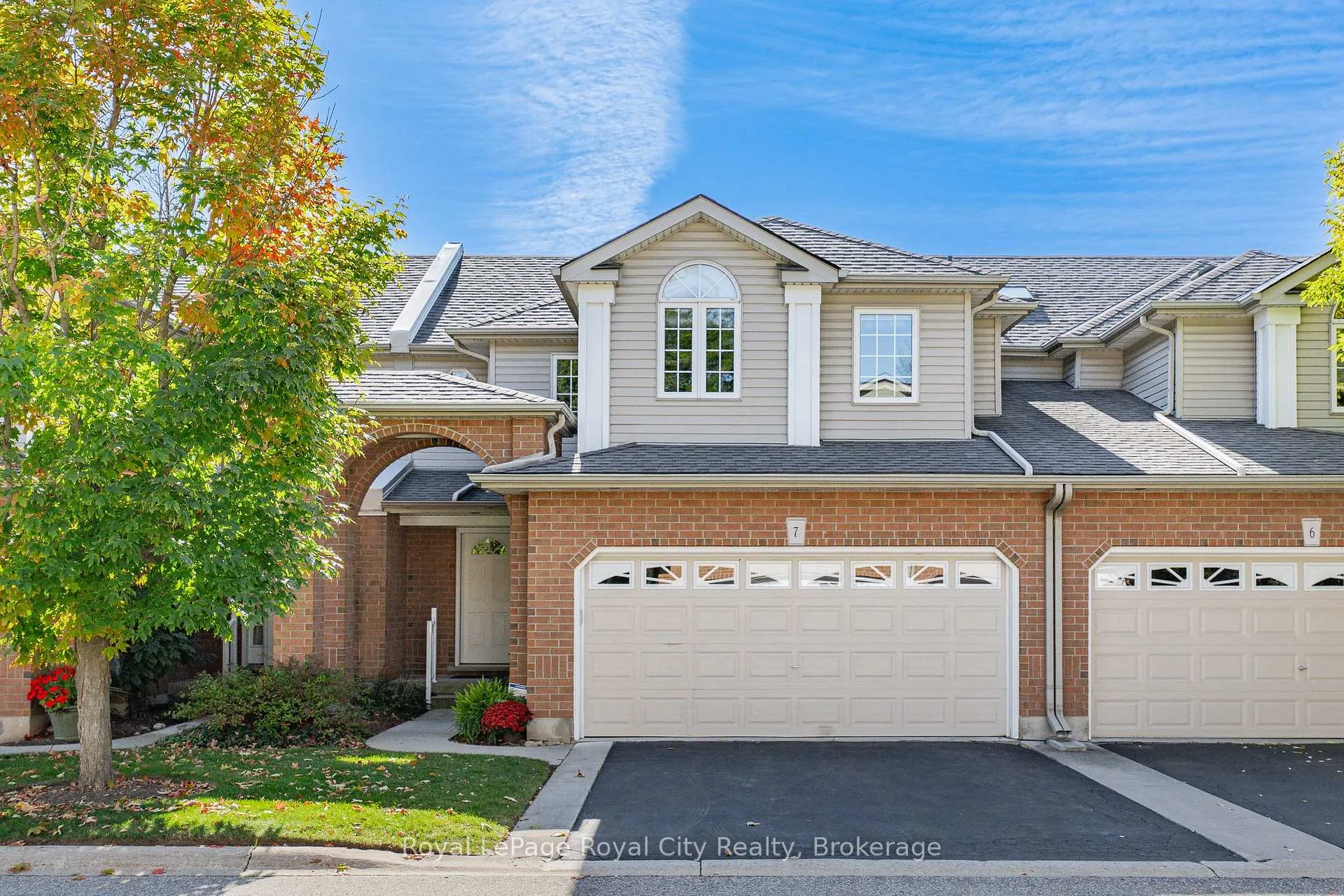 Photo 1 of Unit 7, 784 Gordon Street, Guelph, Kortright East — HOMEH