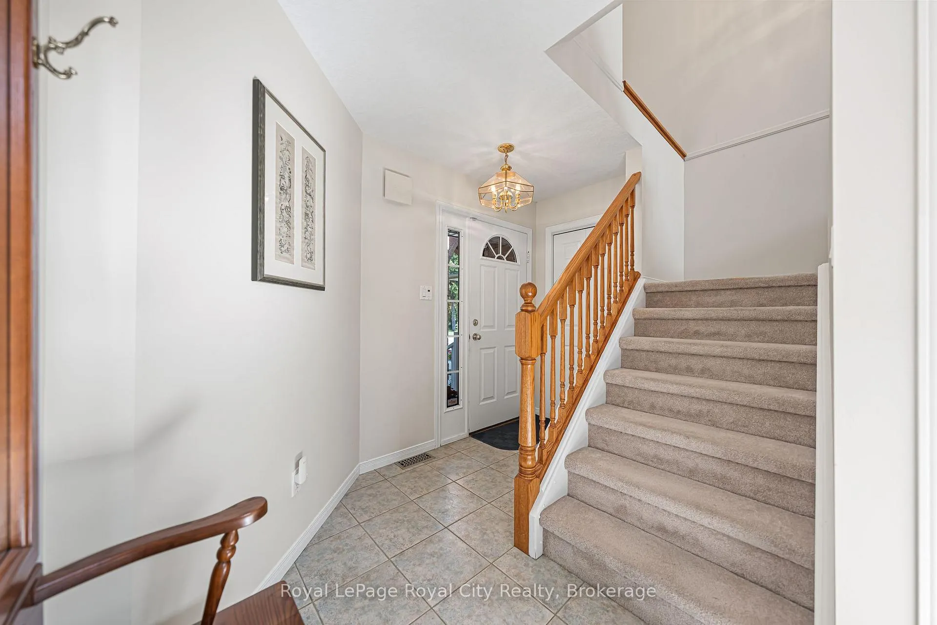 Photo 3 of Unit 7, 784 Gordon Street, Guelph, Kortright East — HOMEH