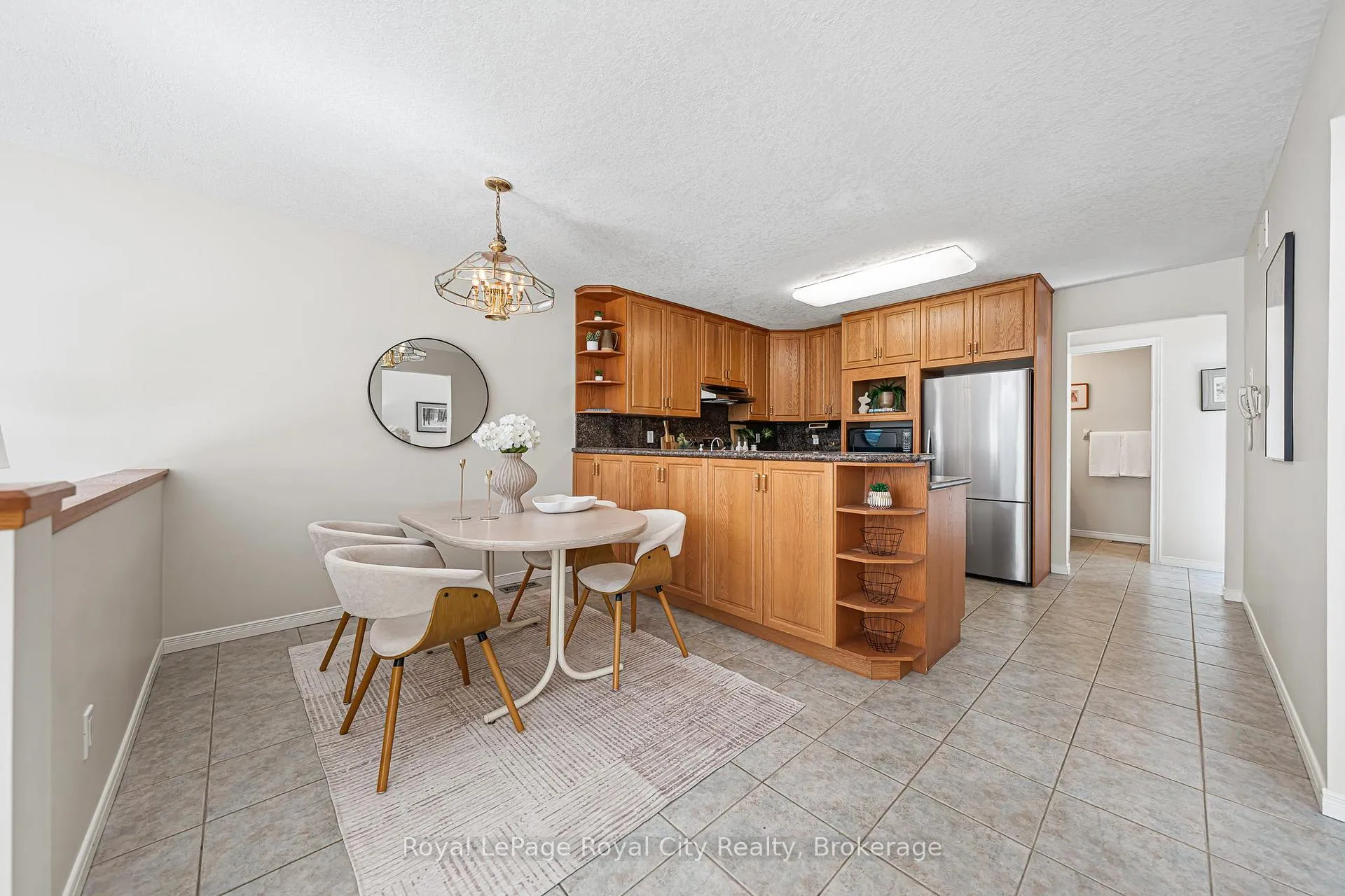 Photo 9 of Unit 7, 784 Gordon Street, Guelph, Kortright East — HOMEH