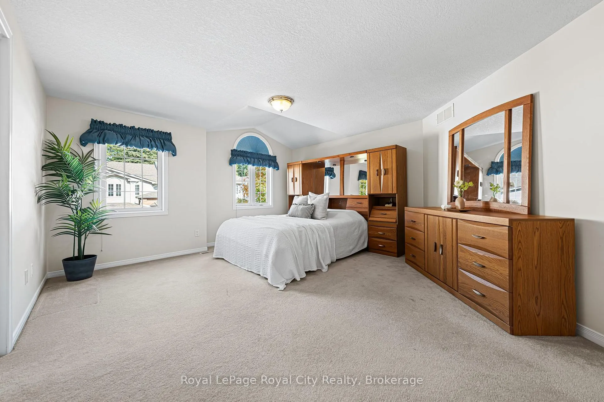 Photo 12 of Unit 7, 784 Gordon Street, Guelph, Kortright East — HOMEH