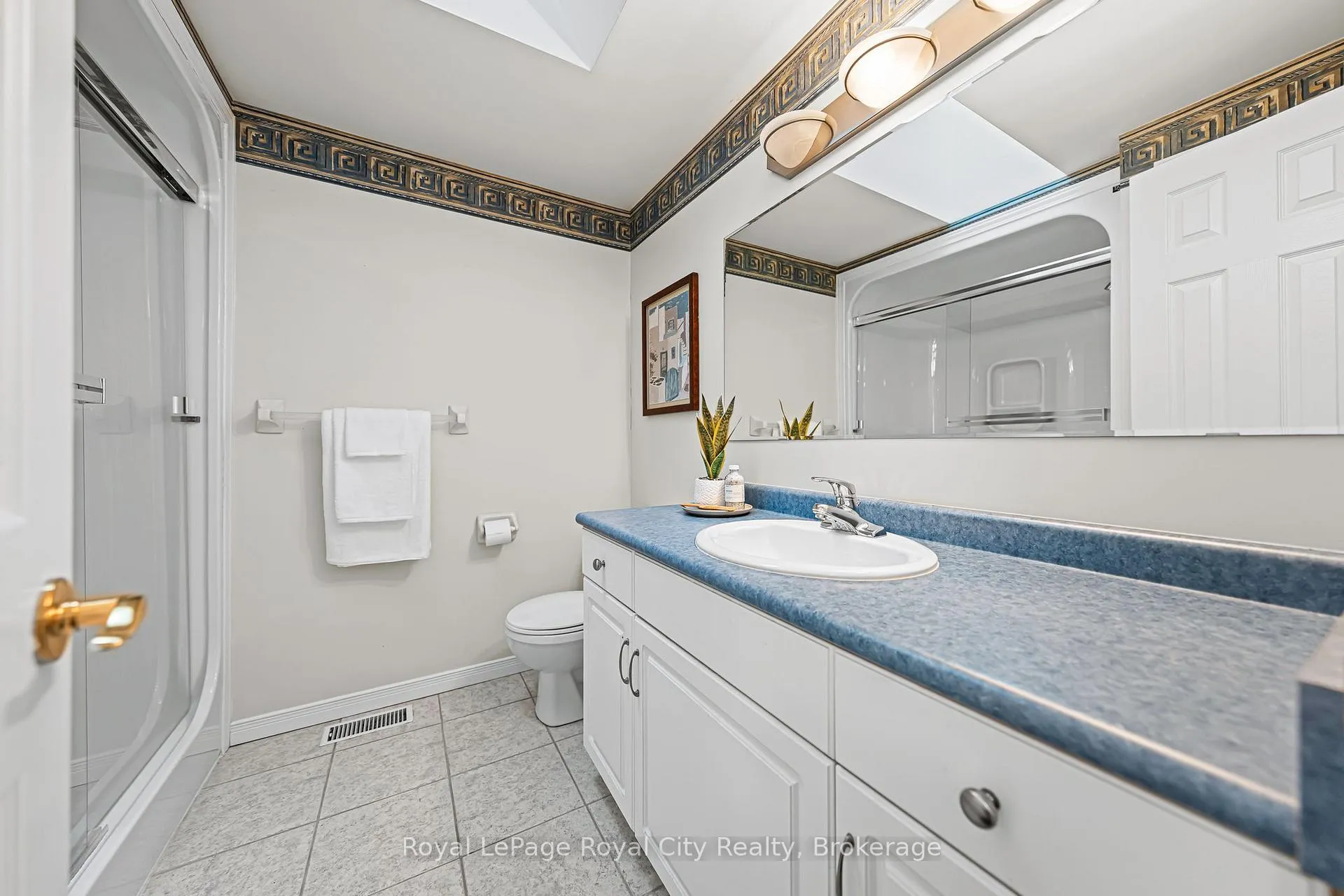 Photo 16 of Unit 7, 784 Gordon Street, Guelph, Kortright East — HOMEH