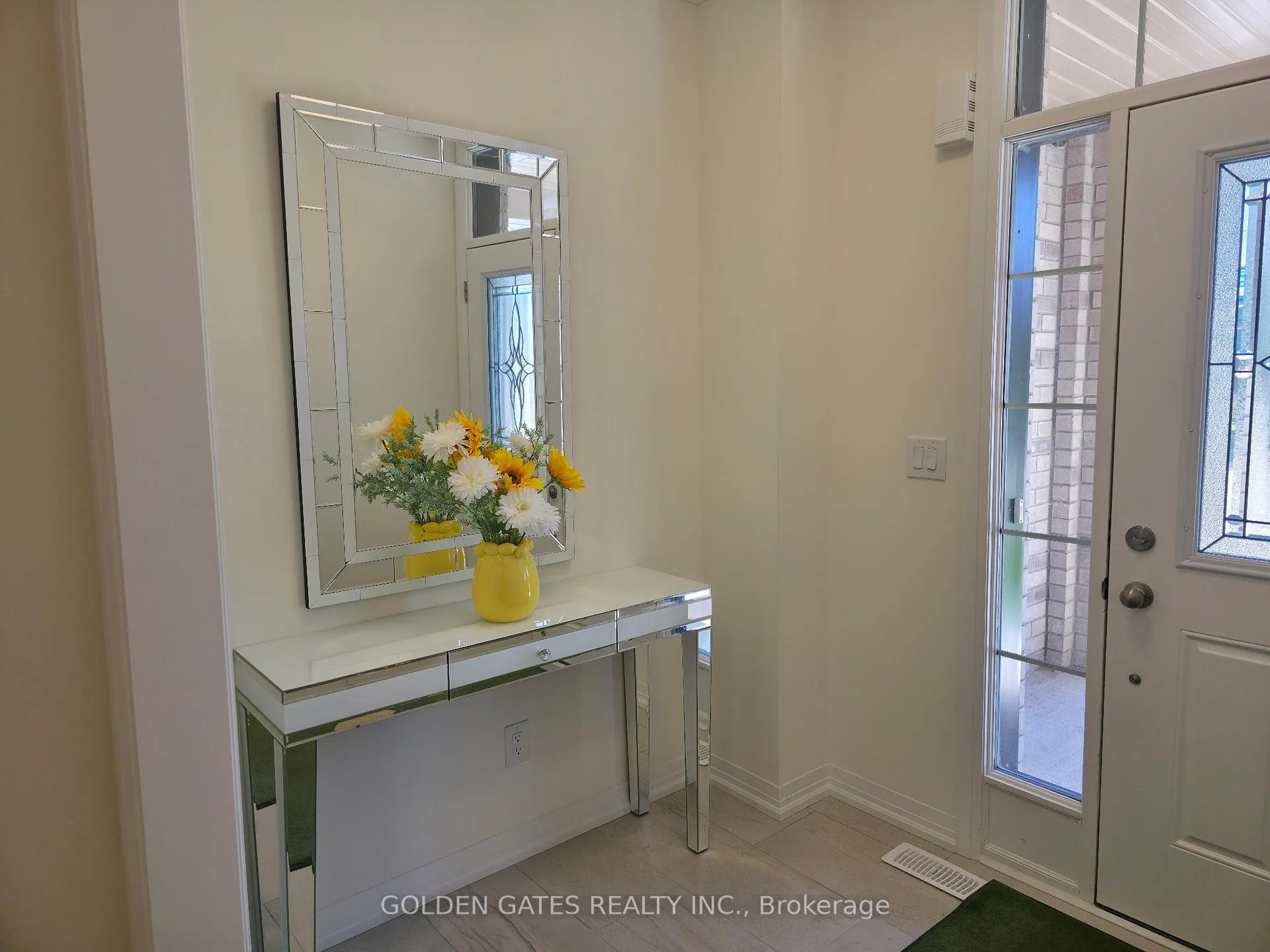 Photo 2 of 481 Balsam Street, Scugog, Port Perry — HOMEH