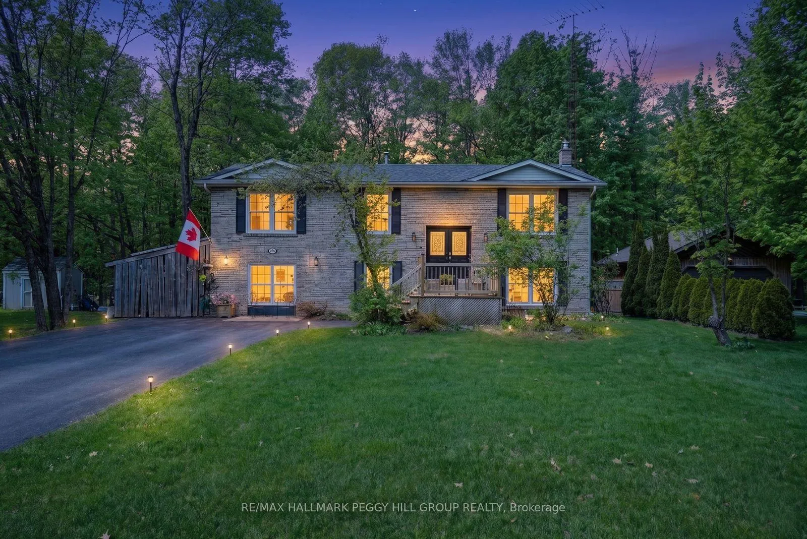 Photo 1 of 3822 West Street, Innisfil, Rural Innisfil — HOMEH