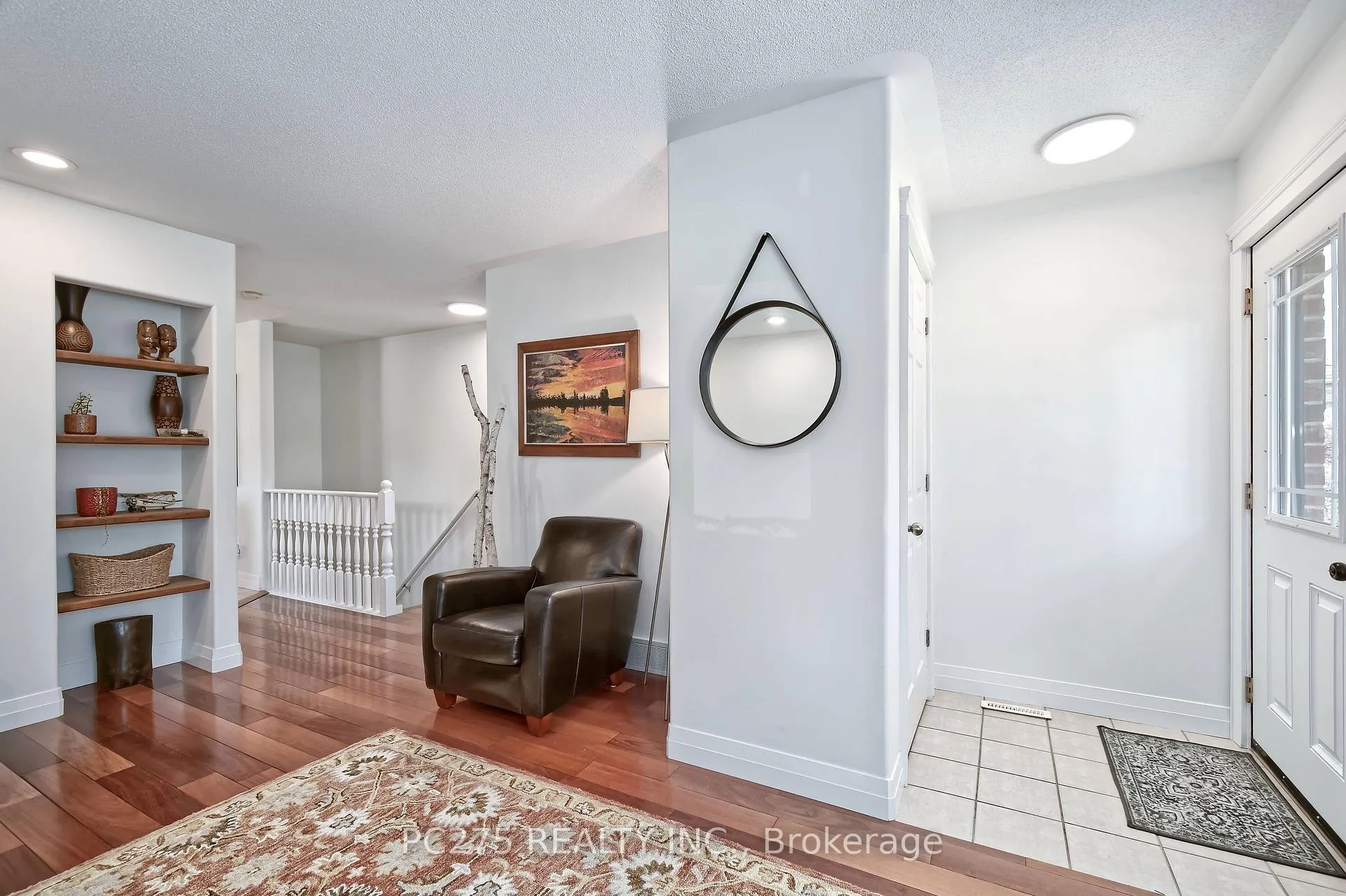 Photo 6 of 39 Ponsford Place, St. Thomas — HOMEH