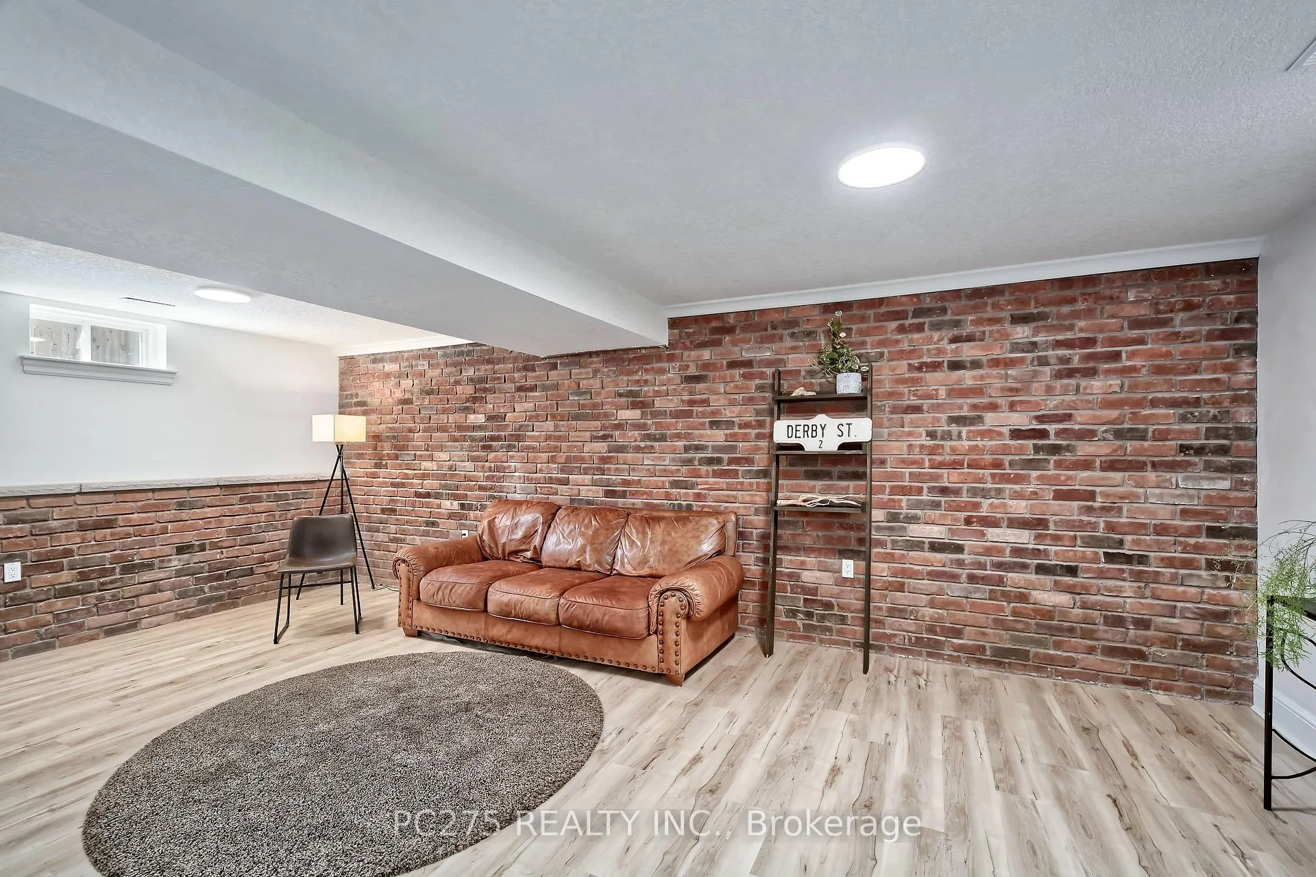 Photo 19 of 39 Ponsford Place, St. Thomas — HOMEH