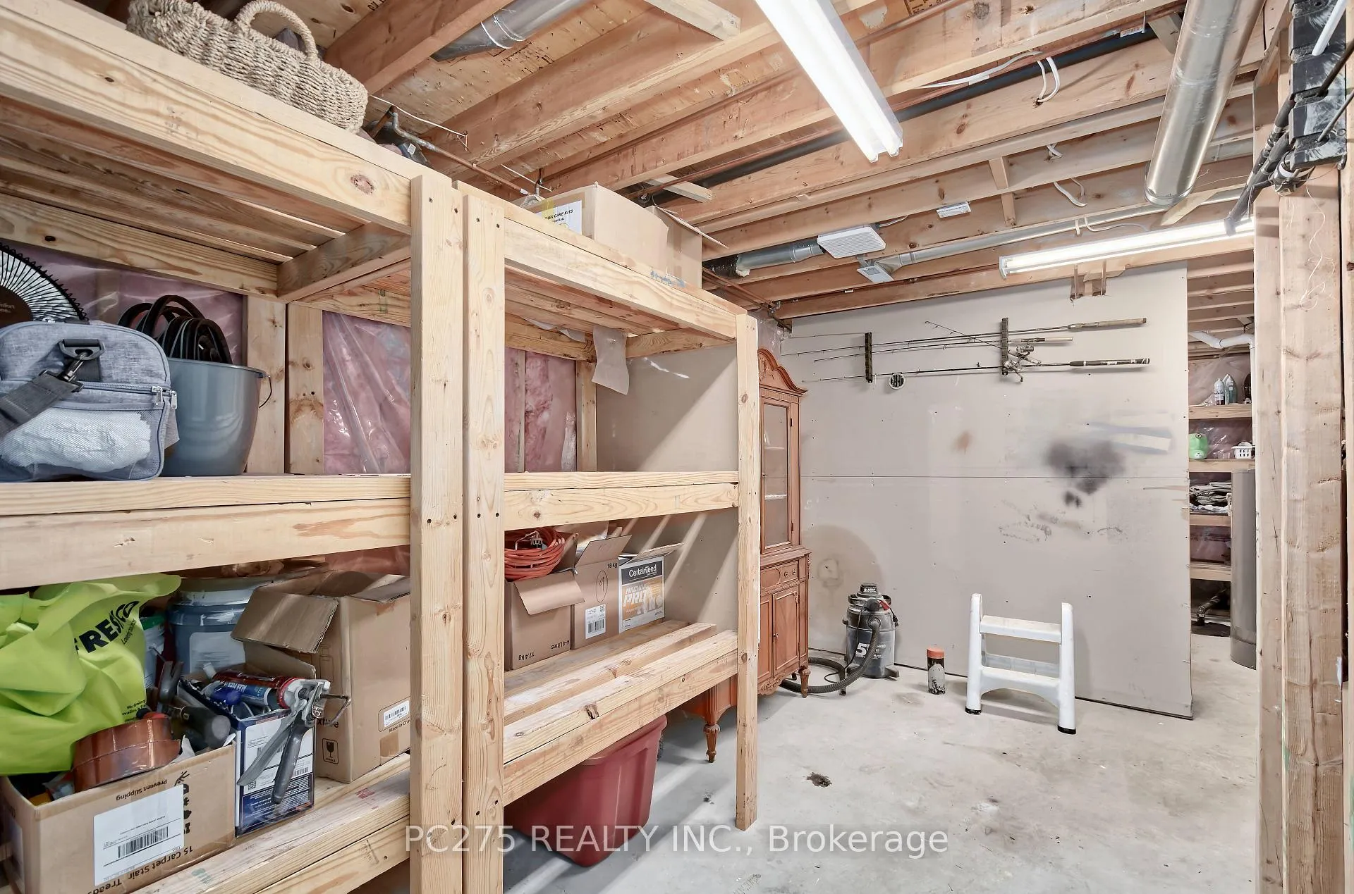 Photo 25 of 39 Ponsford Place, St. Thomas — HOMEH