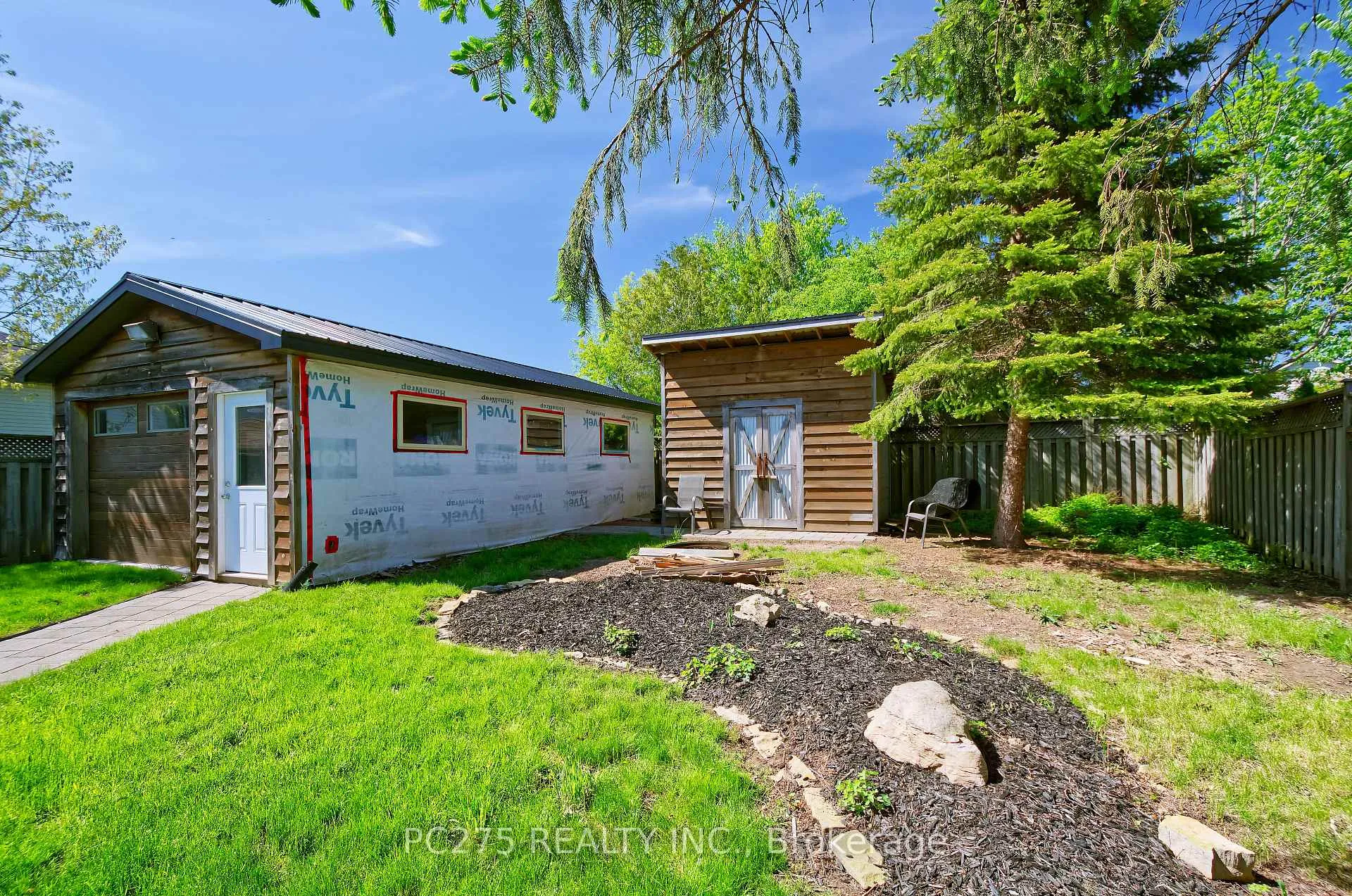 Photo 30 of 39 Ponsford Place, St. Thomas — HOMEH