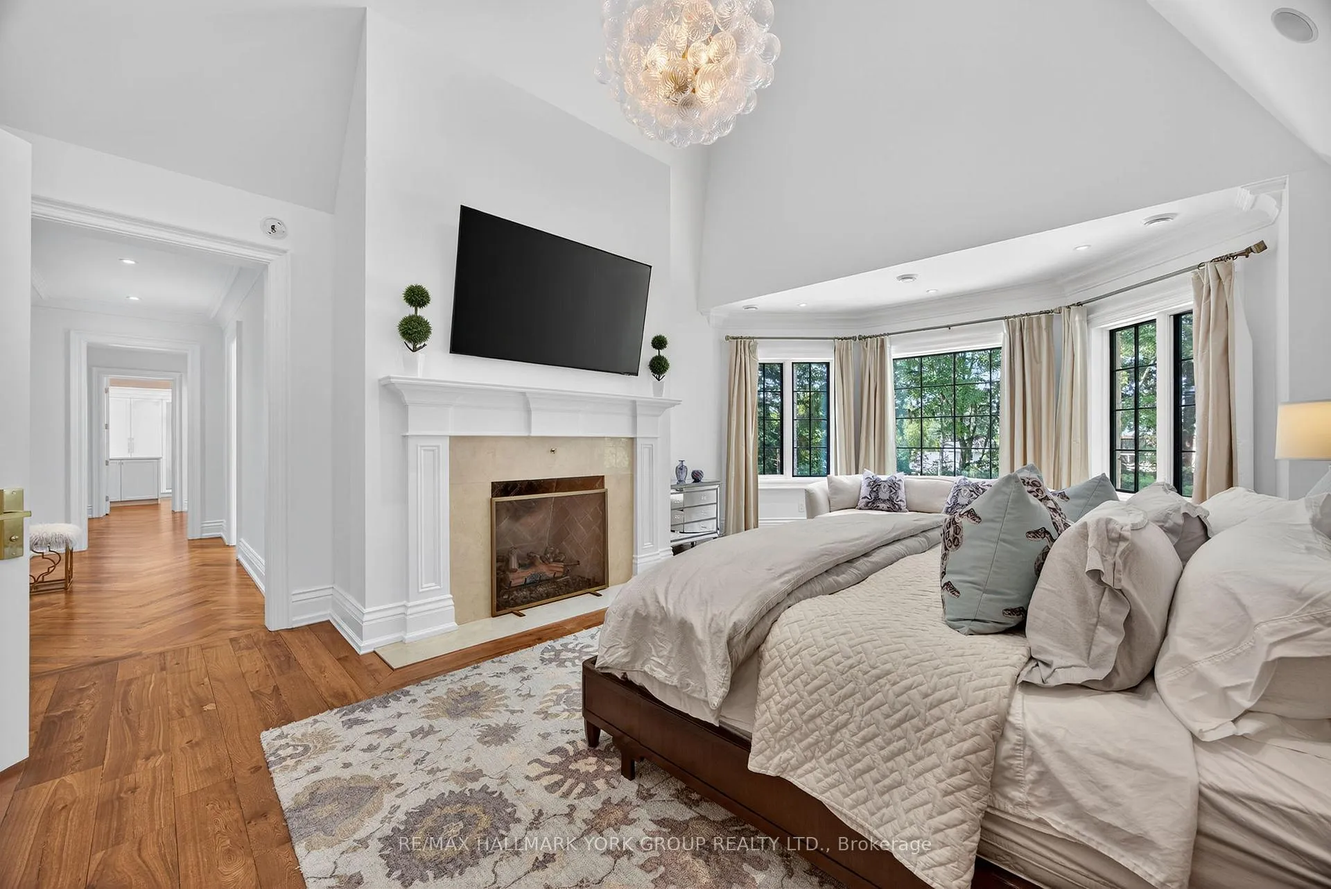 Photo 20 of 108 Kennedy Street W, Aurora, Aurora Village — HOMEH