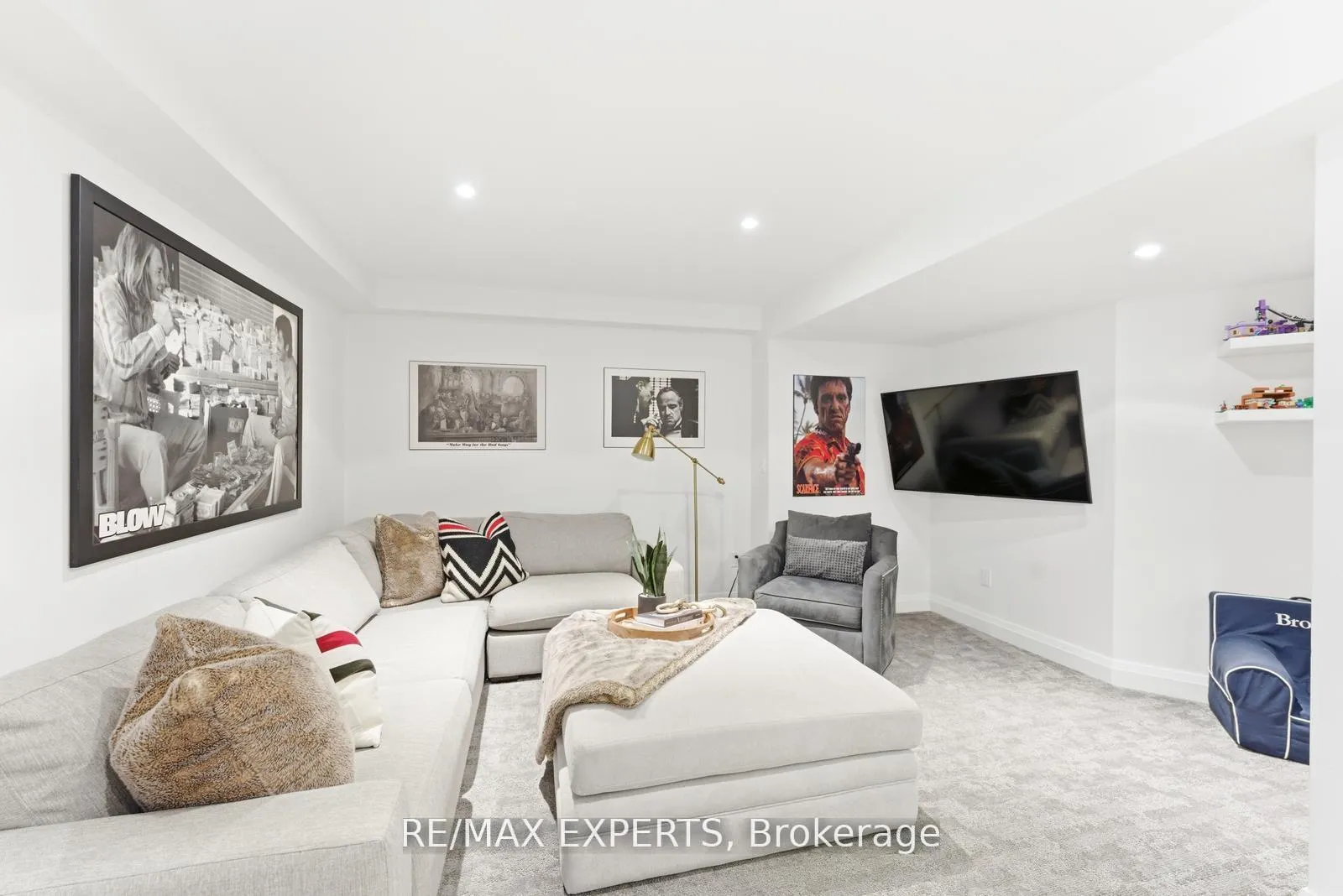 Photo 32 of 45 Bright Land Drive, Vaughan, Kleinburg — HOMEH
