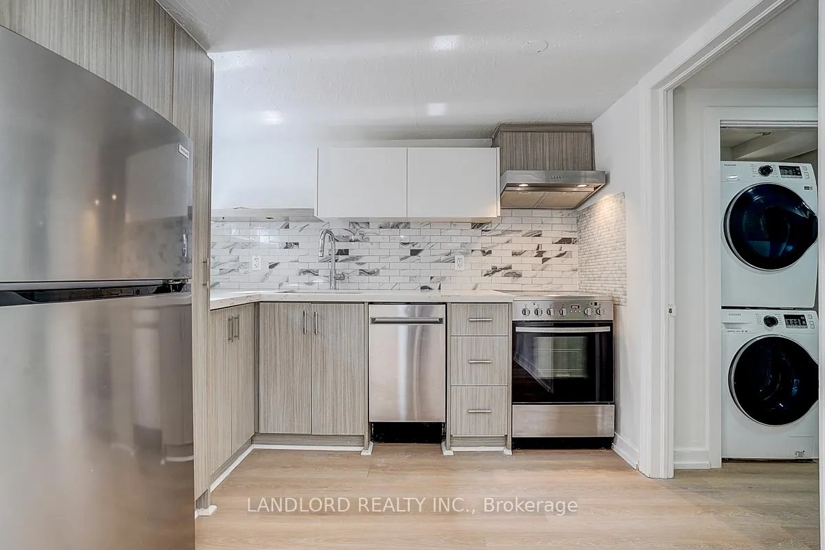 Photo 9 of Unit Lower, 56 Bicknell Avenue, Toronto, Keelesdale-Eglinton West — HOMEH
