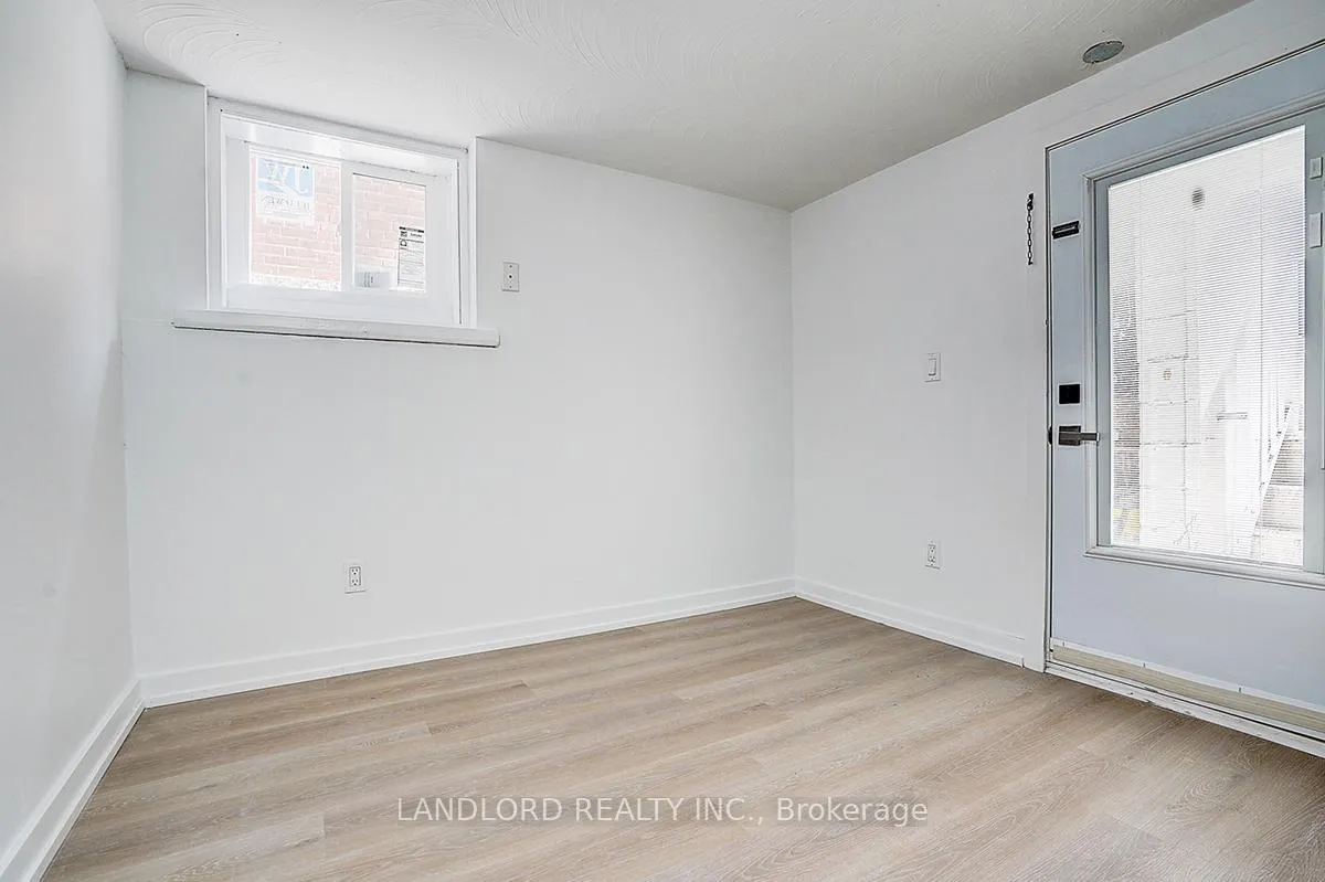 Photo 18 of Unit Lower, 56 Bicknell Avenue, Toronto, Keelesdale-Eglinton West — HOMEH
