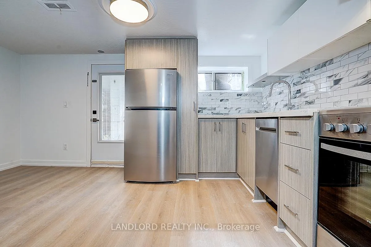 Photo 20 of Unit Lower, 56 Bicknell Avenue, Toronto, Keelesdale-Eglinton West — HOMEH