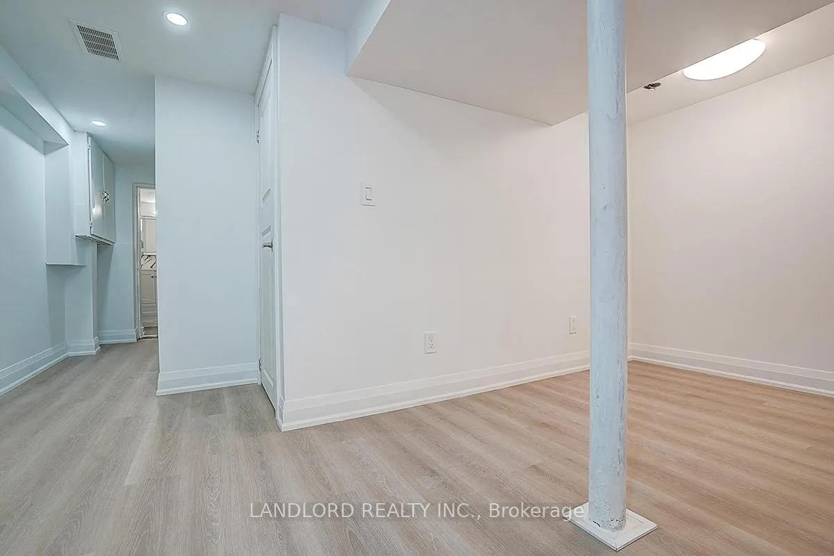 Photo 30 of Unit Lower, 56 Bicknell Avenue, Toronto, Keelesdale-Eglinton West — HOMEH
