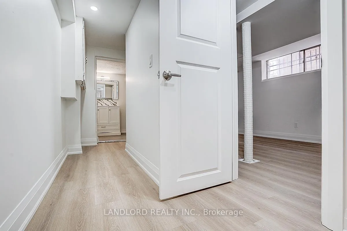 Photo 35 of Unit Lower, 56 Bicknell Avenue, Toronto, Keelesdale-Eglinton West — HOMEH