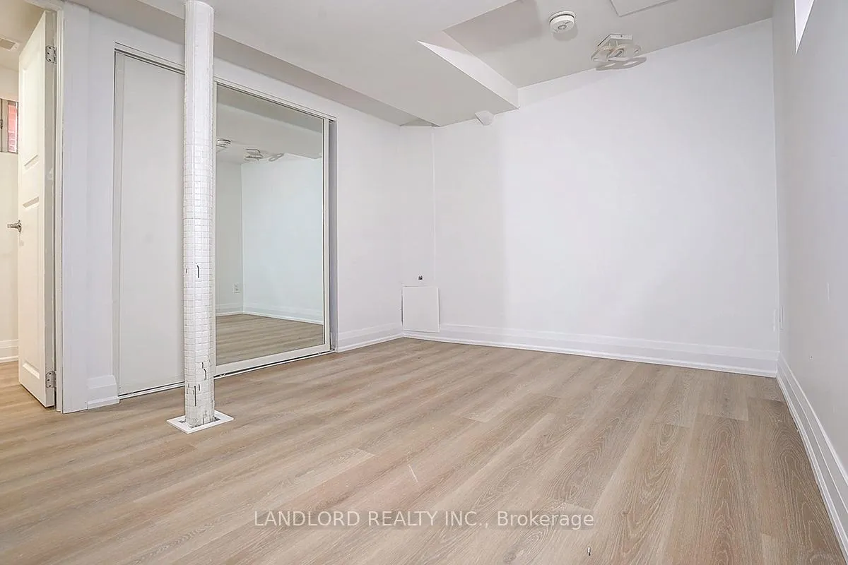 Photo 37 of Unit Lower, 56 Bicknell Avenue, Toronto, Keelesdale-Eglinton West — HOMEH