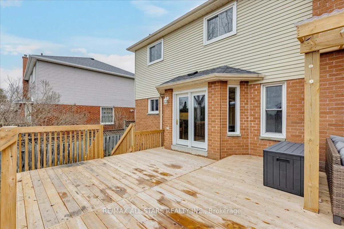 Photo 39 of 40 Chartwell Crescent, Georgina, Keswick North — HOMEH