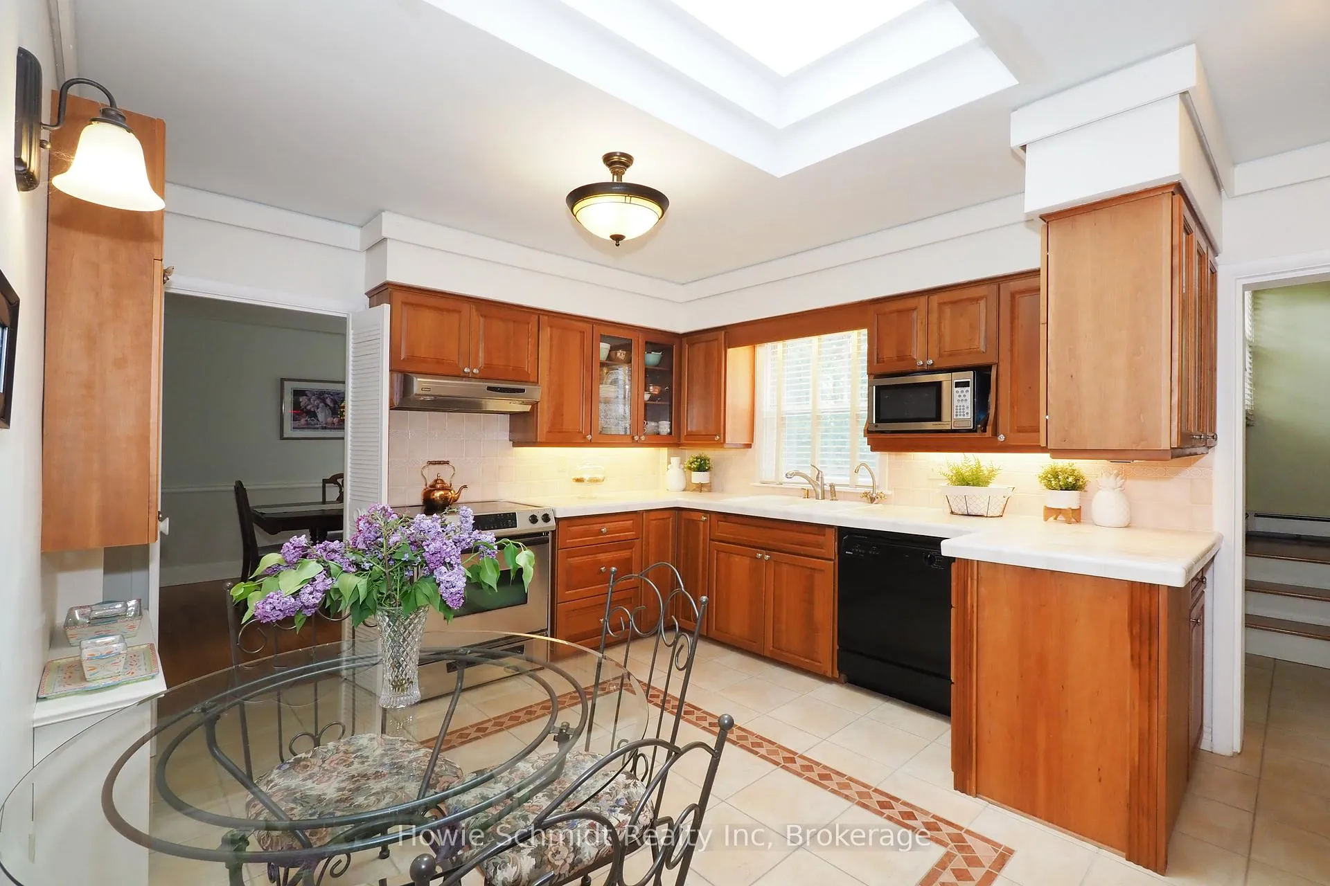 Photo 12 of 2023 Coronation Boulevard, Cambridge, Lang's Farm — HOMEH