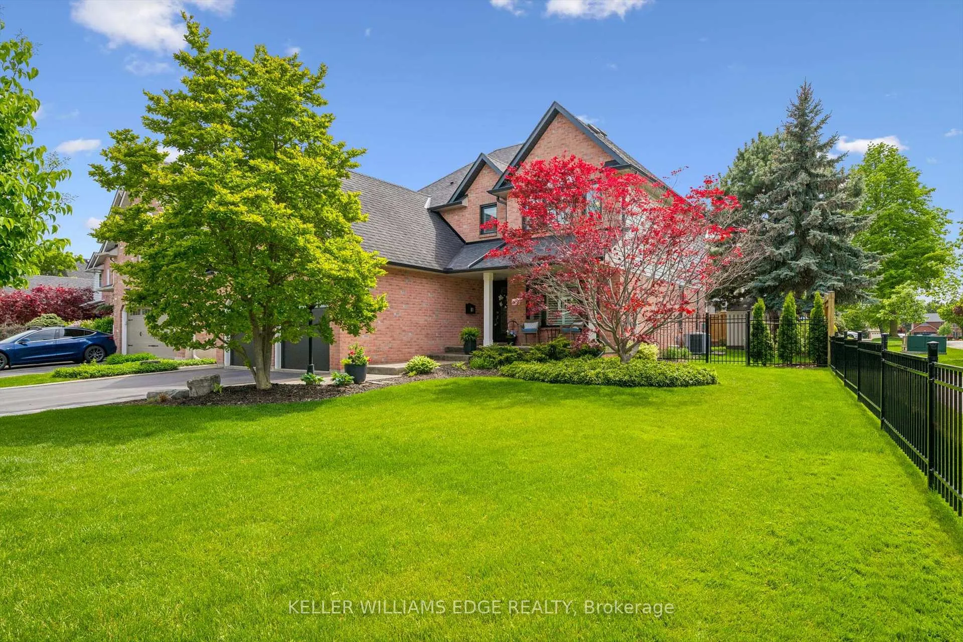 Photo 3 of 2124 Kevin Crescent, Burlington, Headon — HOMEH