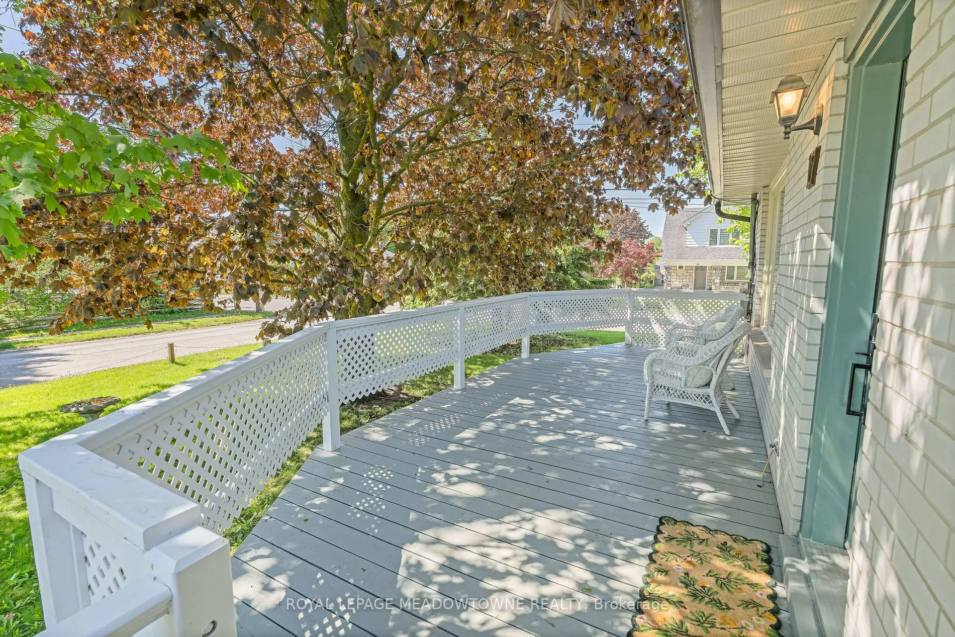 Photo 6 of 17 College Street, Halton Hills, Georgetown — HOMEH