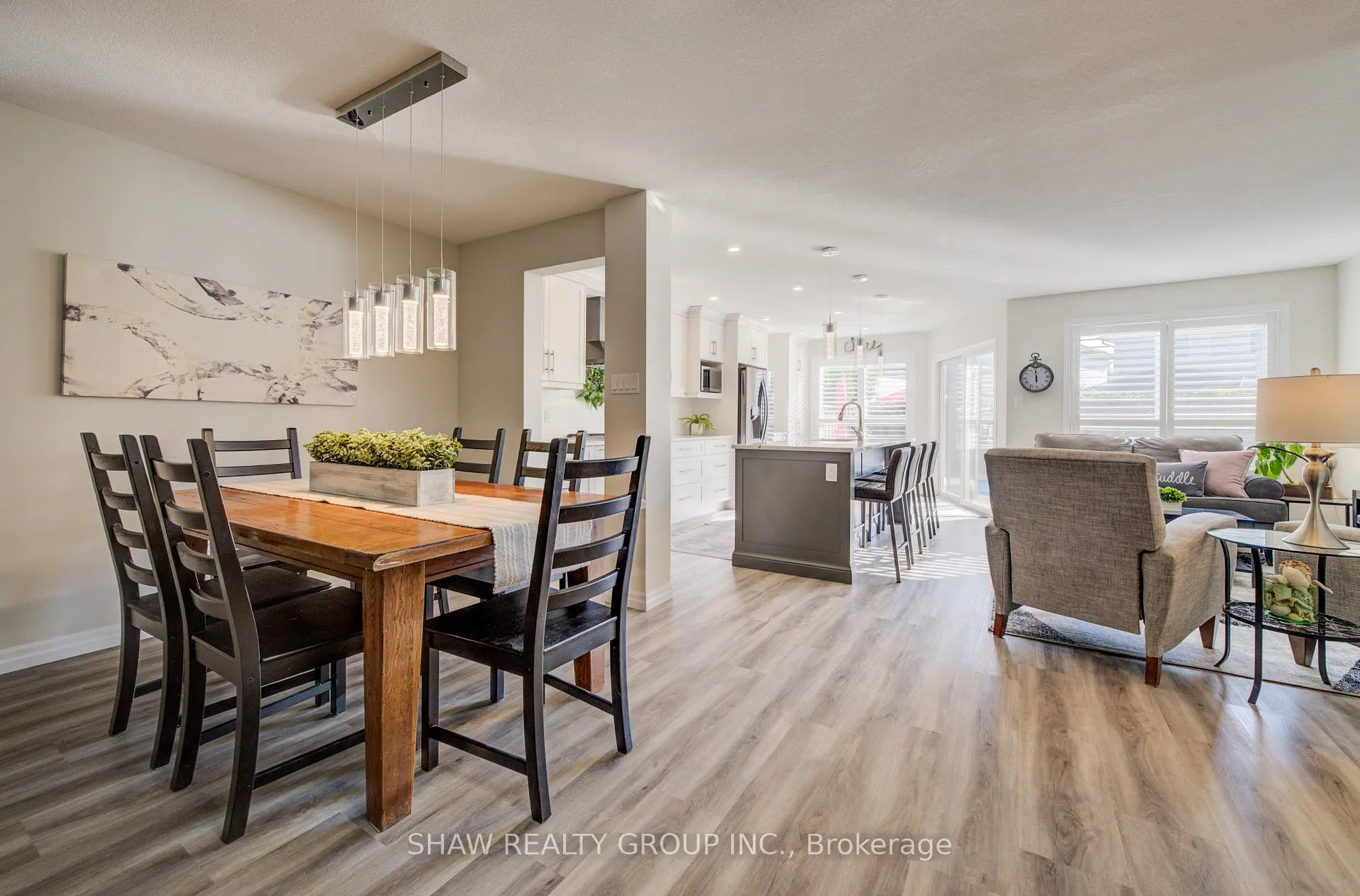 Photo 25 of 35 Hawkins Drive, Cambridge — HOMEH