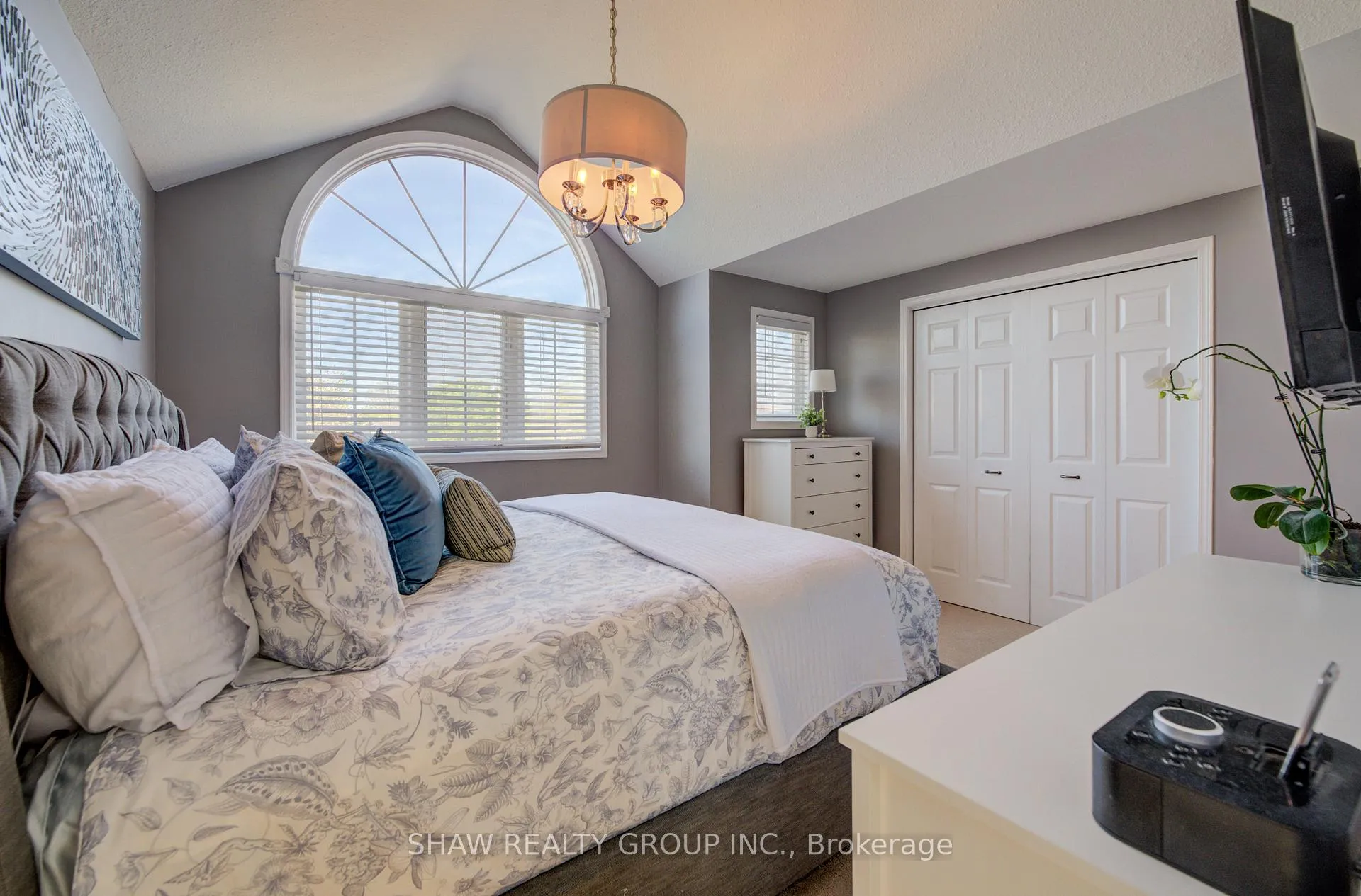 Photo 28 of 35 Hawkins Drive, Cambridge — HOMEH