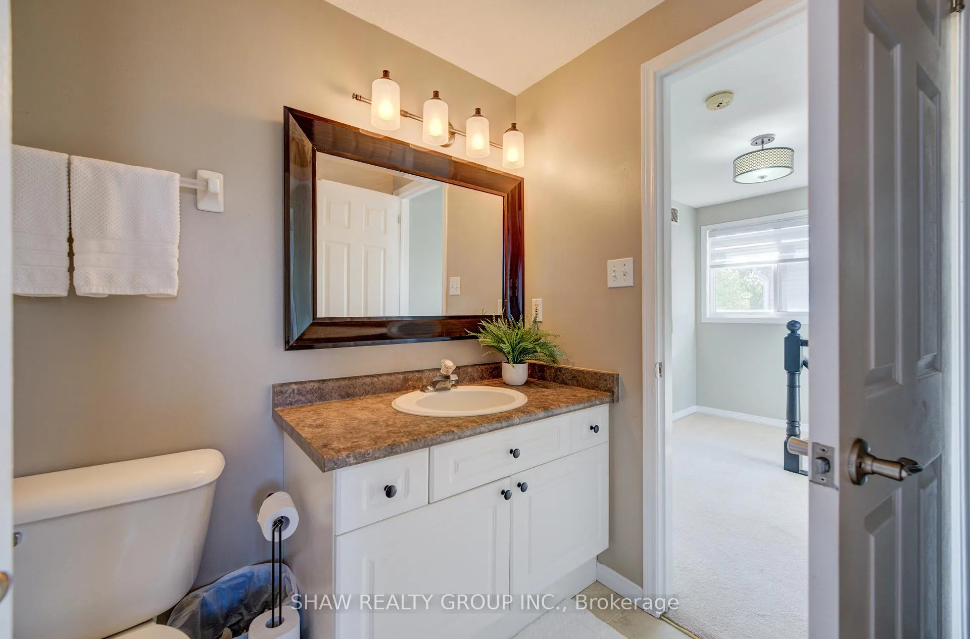 Photo 31 of 35 Hawkins Drive, Cambridge — HOMEH