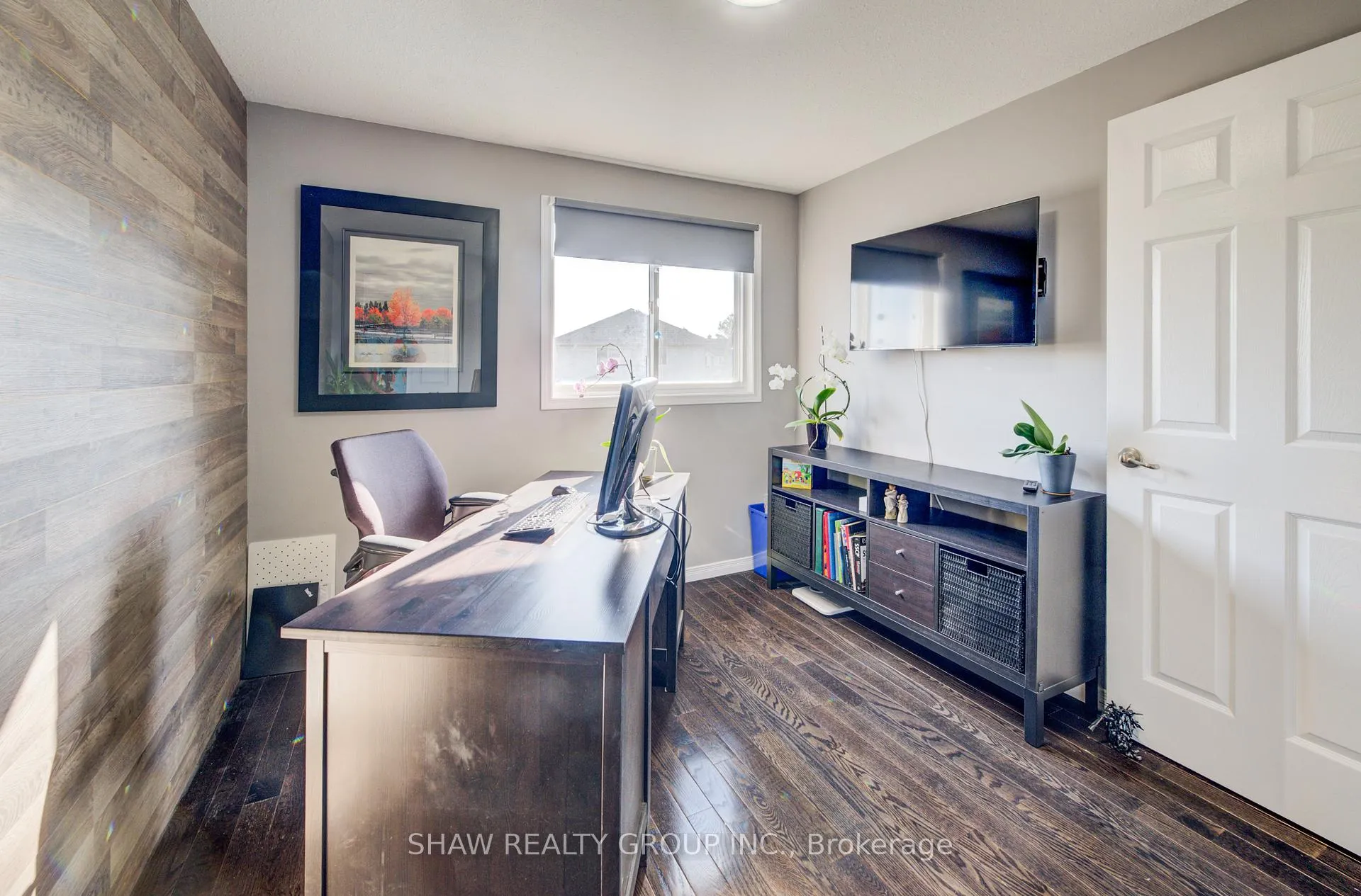 Photo 34 of 35 Hawkins Drive, Cambridge — HOMEH