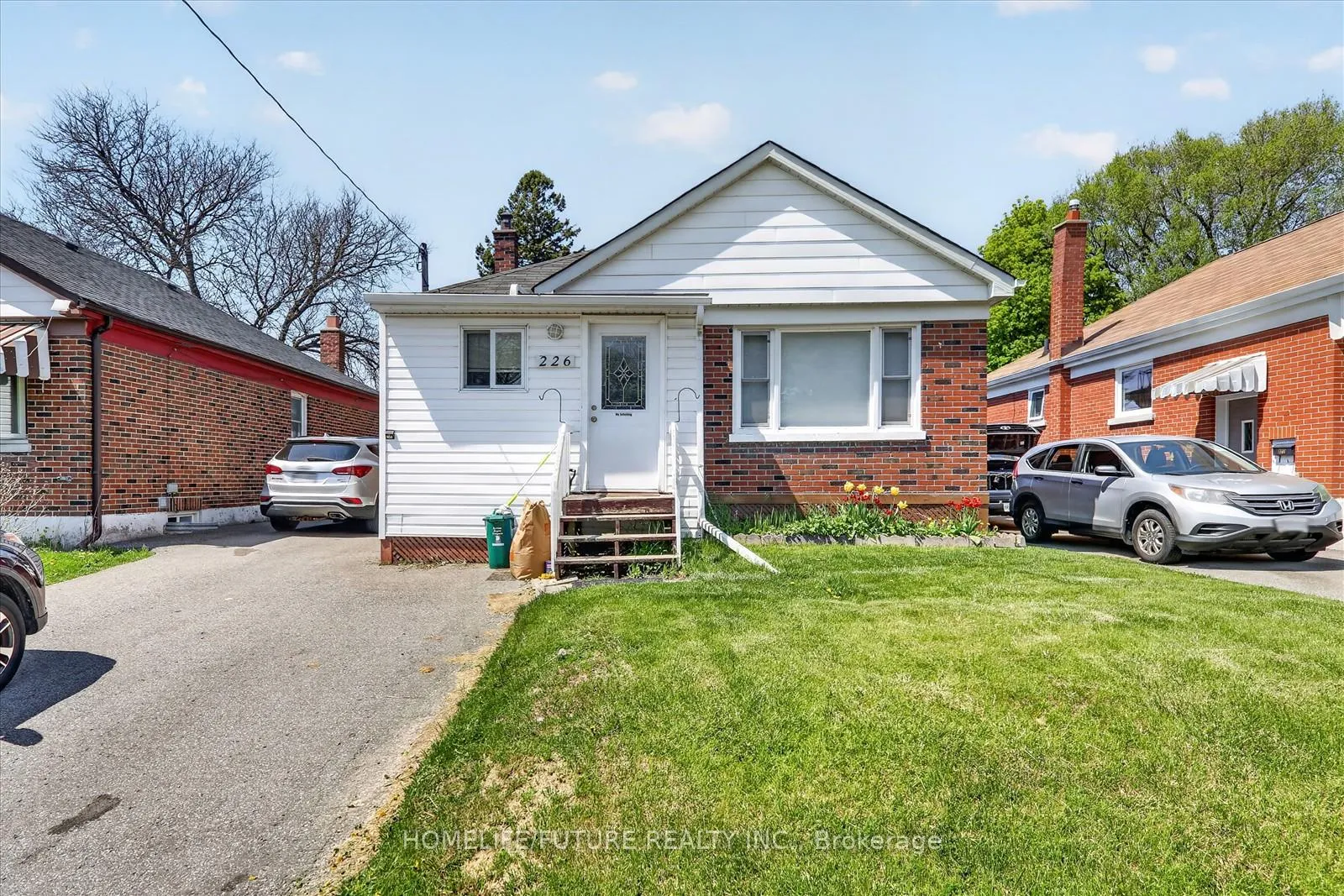 Photo 1 of 226 Wilson Road S, Oshawa, Central — HOMEH