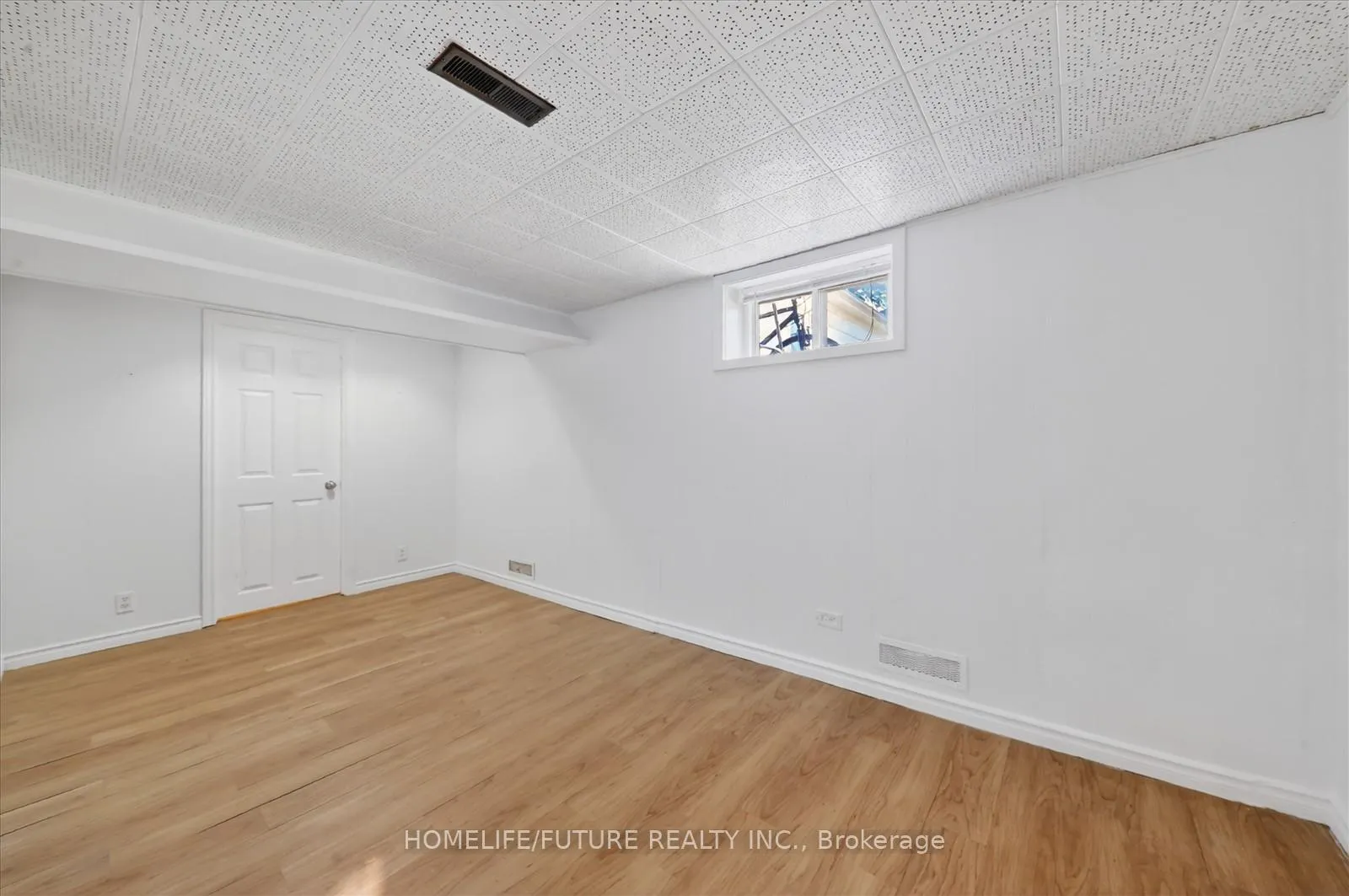 Photo 13 of 226 Wilson Road S, Oshawa, Central — HOMEH