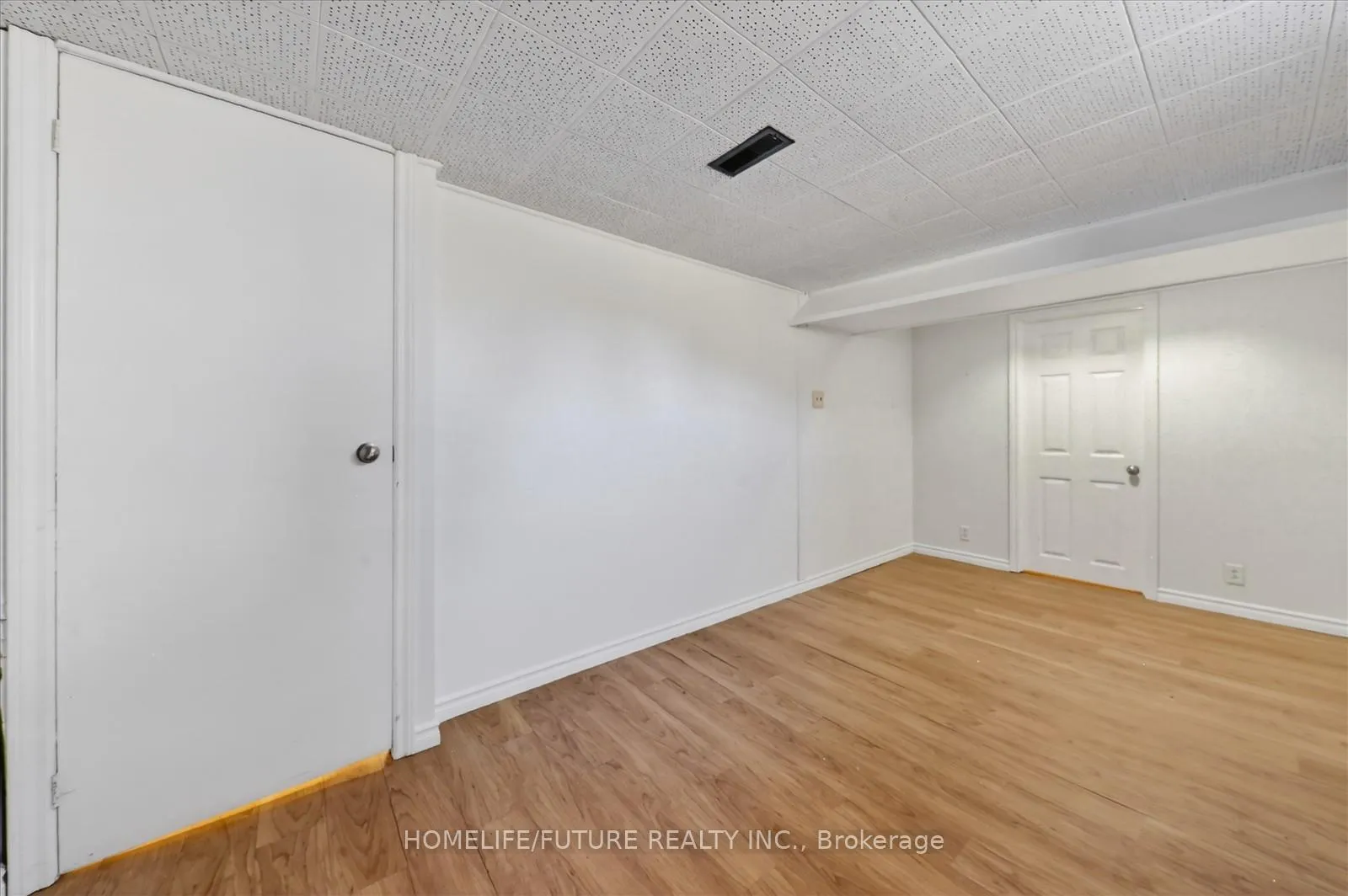 Photo 14 of 226 Wilson Road S, Oshawa, Central — HOMEH