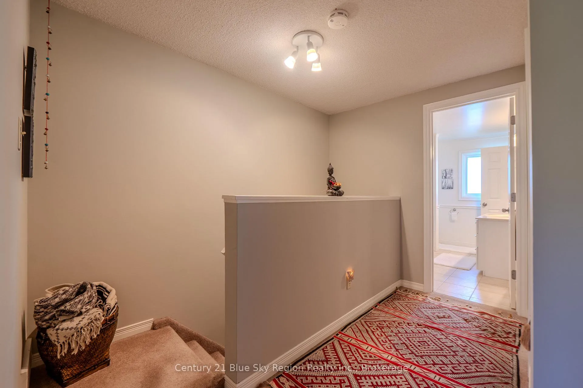 Photo 24 of 376 Wickstead Avenue, North Bay, Birchaven — HOMEH