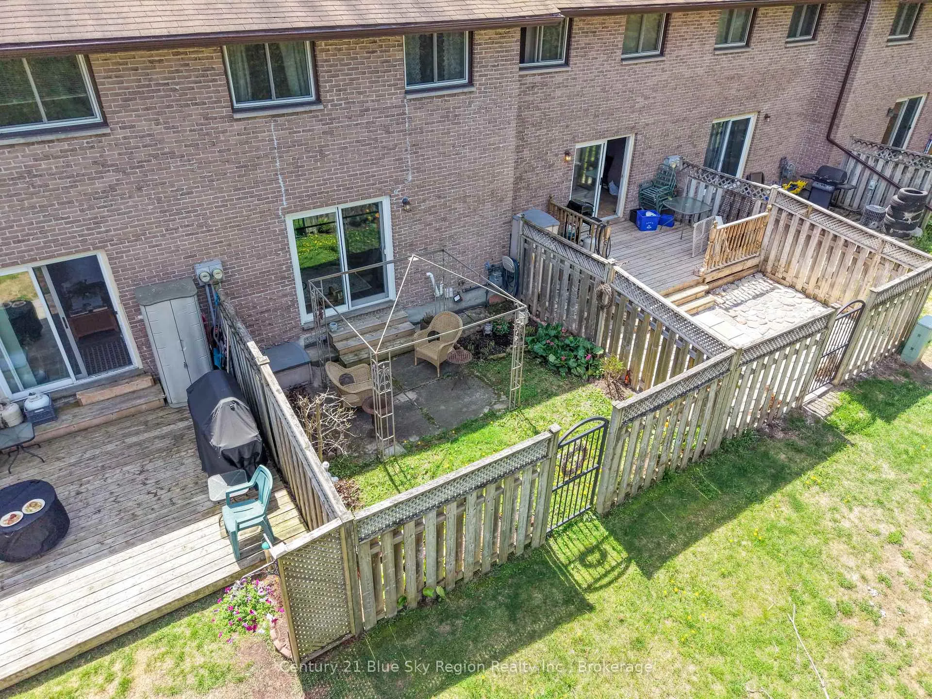 Photo 41 of 376 Wickstead Avenue, North Bay, Birchaven — HOMEH