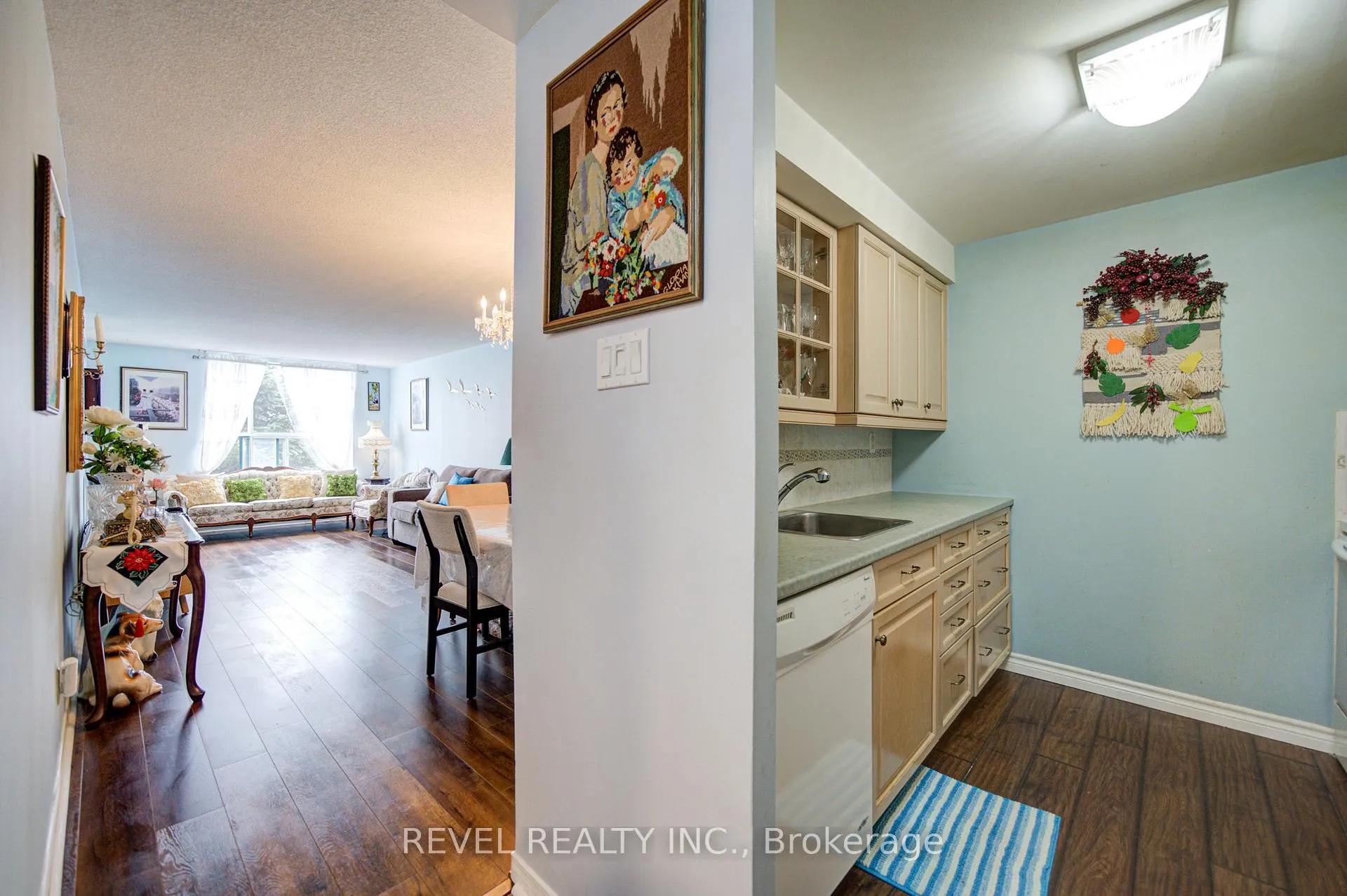 Photo 6 of Unit 212, 1655 Pickering Parkway, Pickering, Woodlands — HOMEH