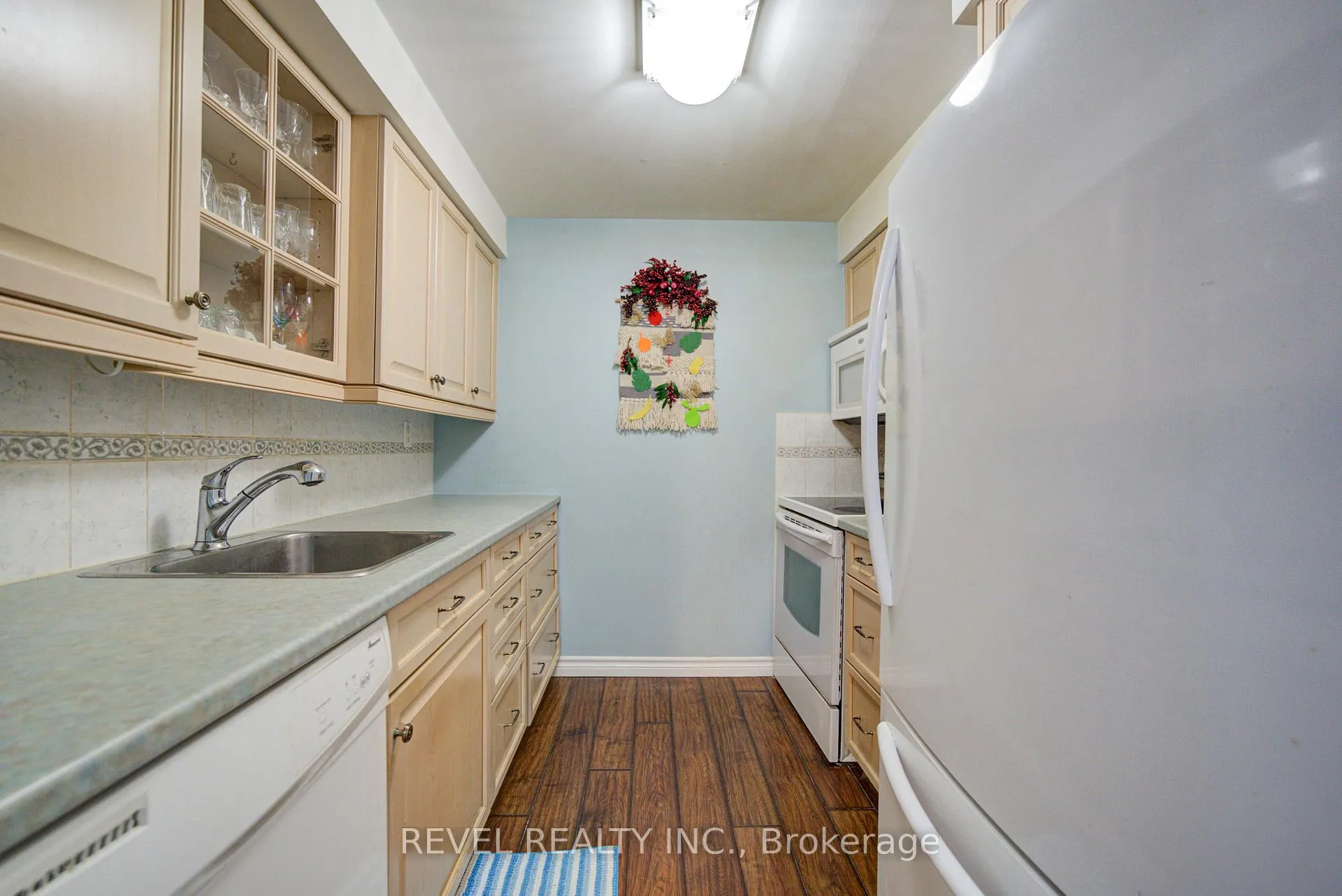 Photo 8 of Unit 212, 1655 Pickering Parkway, Pickering, Woodlands — HOMEH
