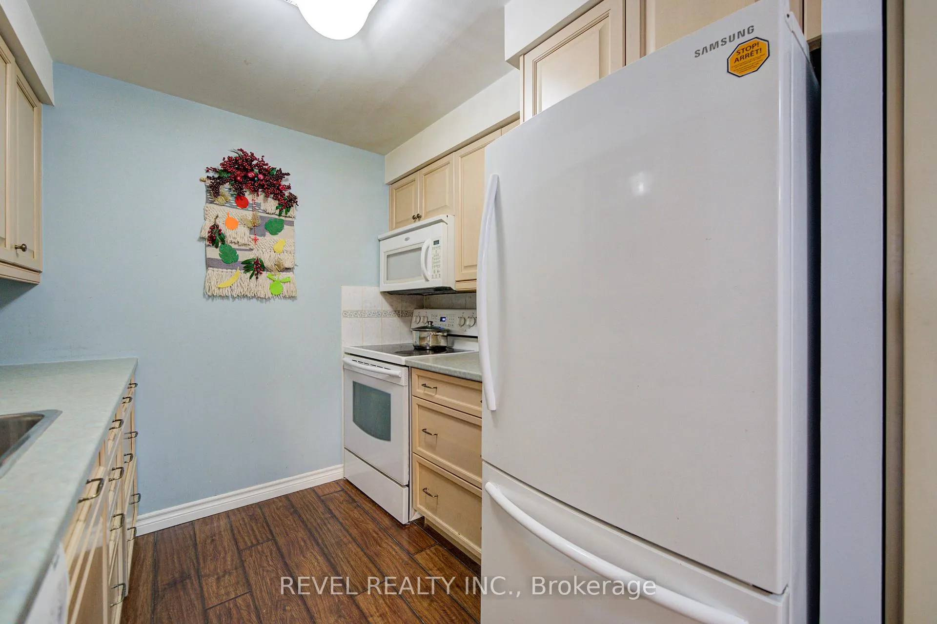 Photo 9 of Unit 212, 1655 Pickering Parkway, Pickering, Woodlands — HOMEH