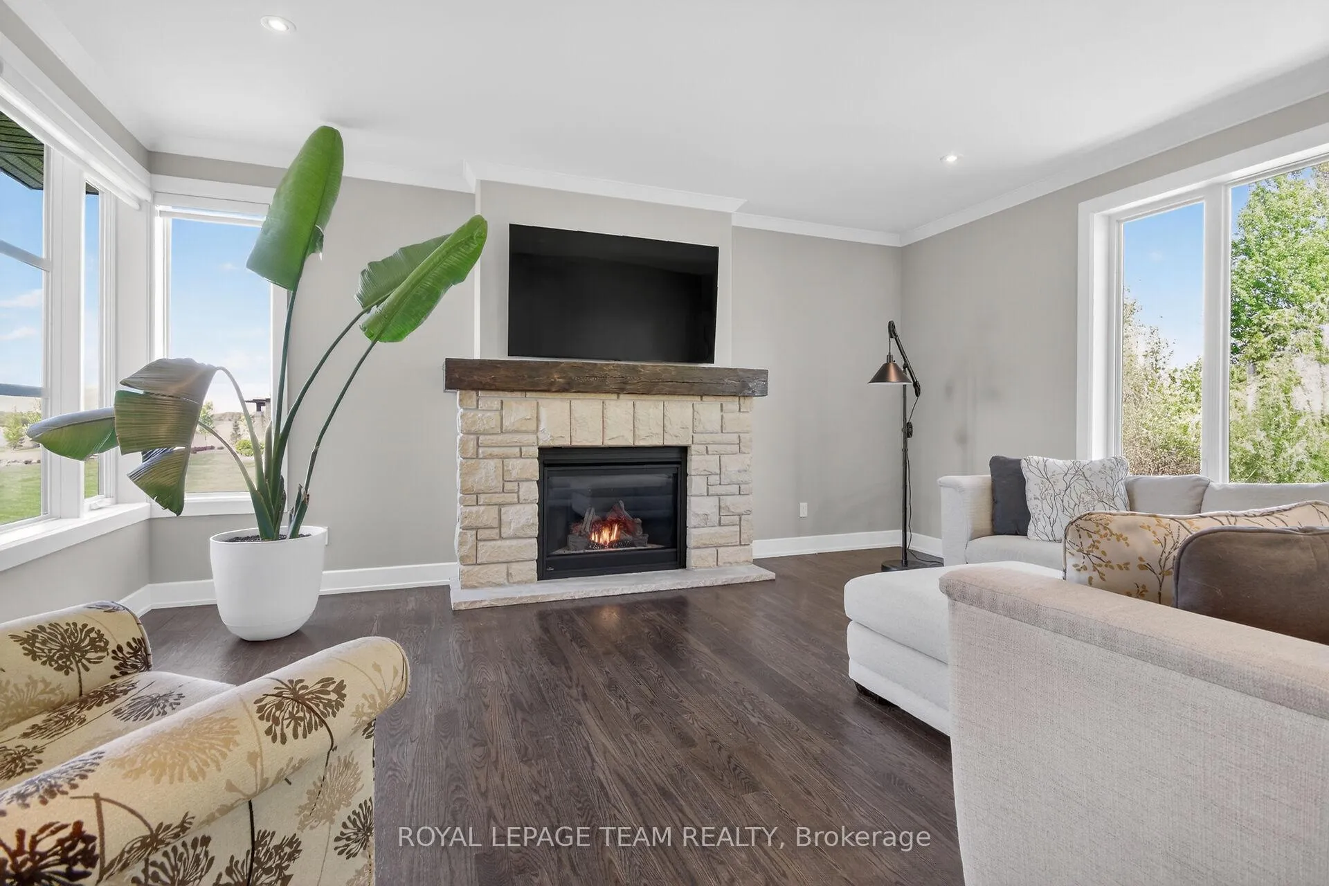 Photo 18 of 125 Ridgemont Drive, Beckwith, Beckwith Twp — HOMEH