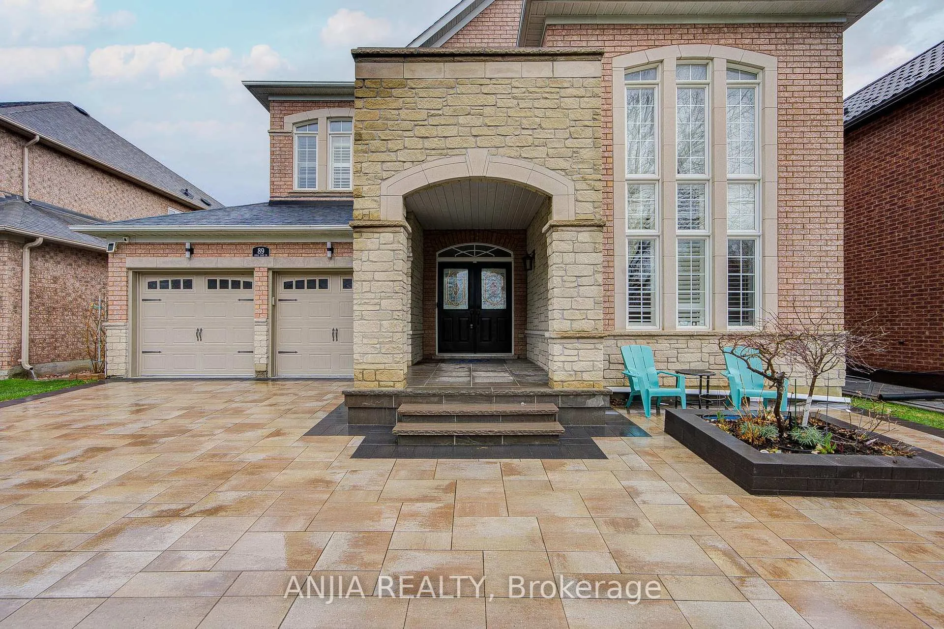 Photo 5 of 89 Rouge Bank Drive, Markham, Legacy — HOMEH