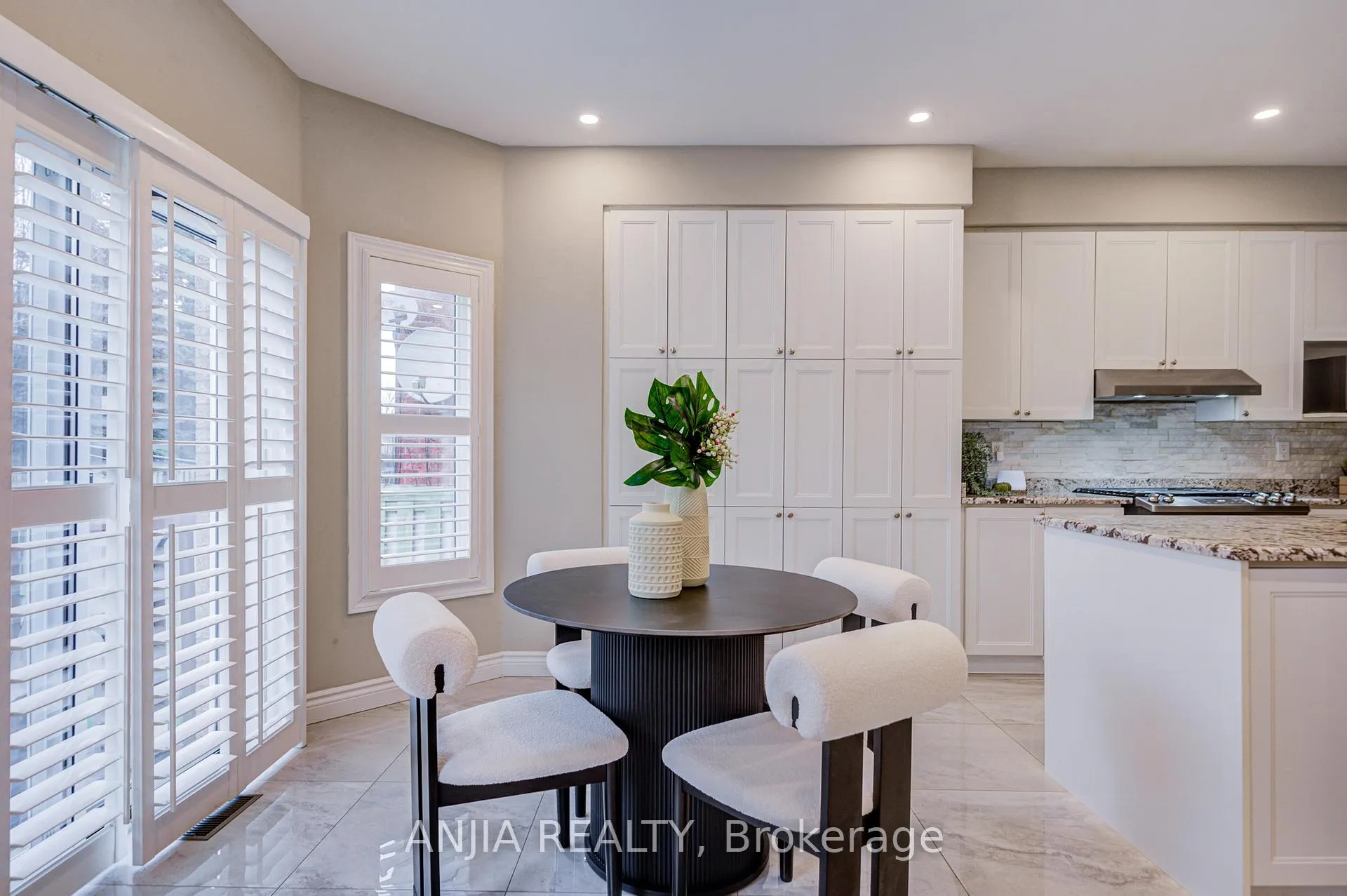 Photo 17 of 89 Rouge Bank Drive, Markham, Legacy — HOMEH