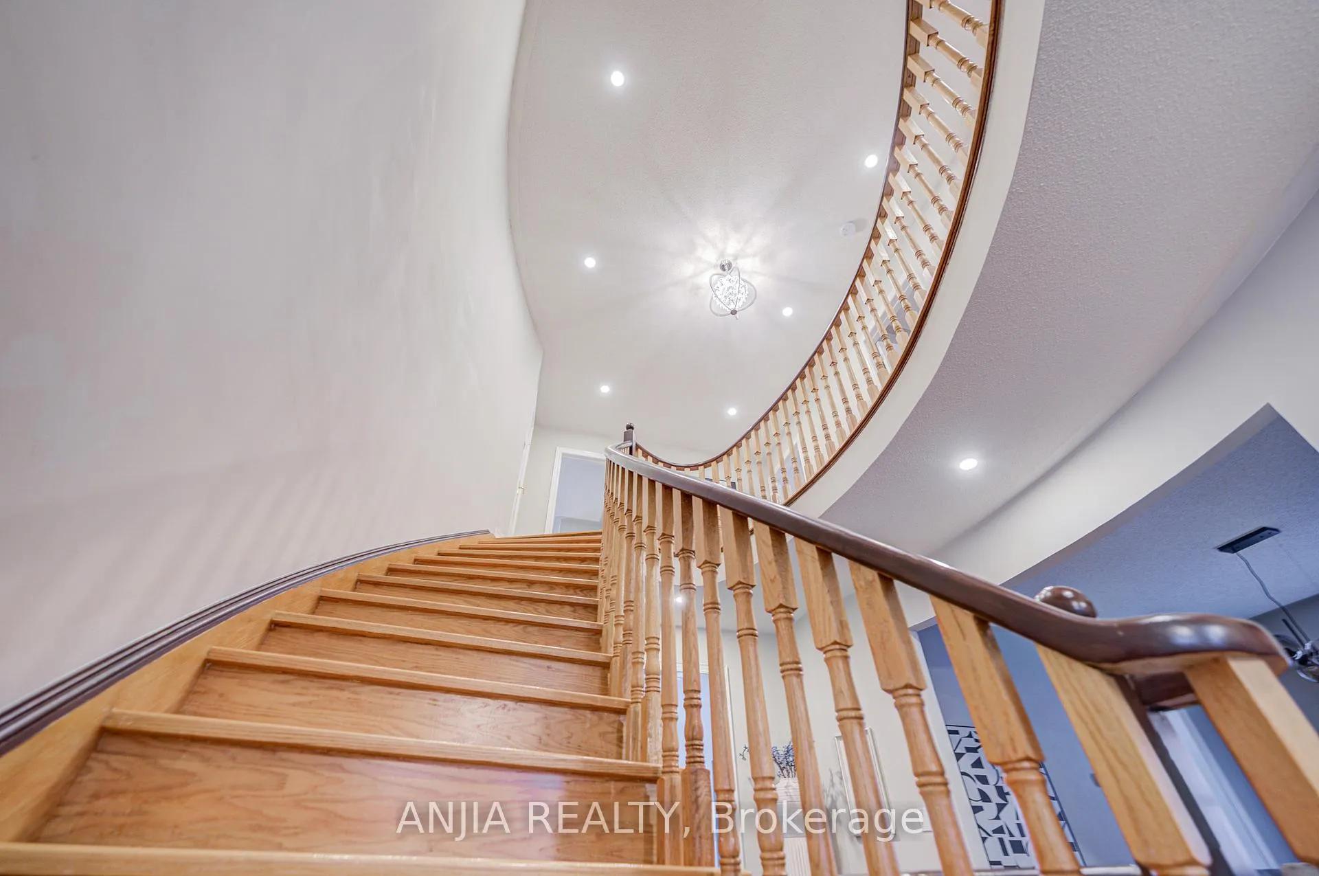 Photo 25 of 89 Rouge Bank Drive, Markham, Legacy — HOMEH