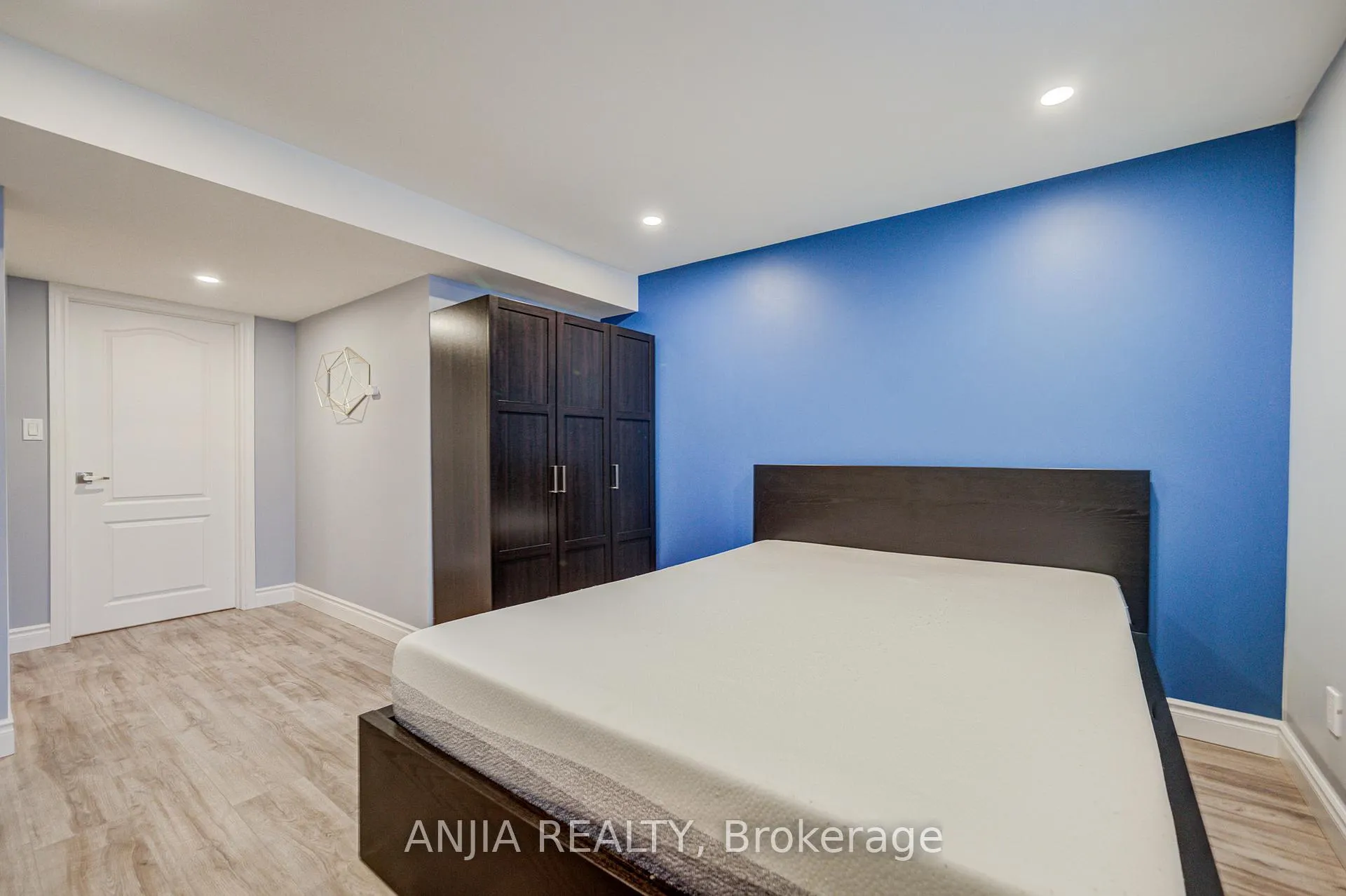 Photo 44 of 89 Rouge Bank Drive, Markham, Legacy — HOMEH