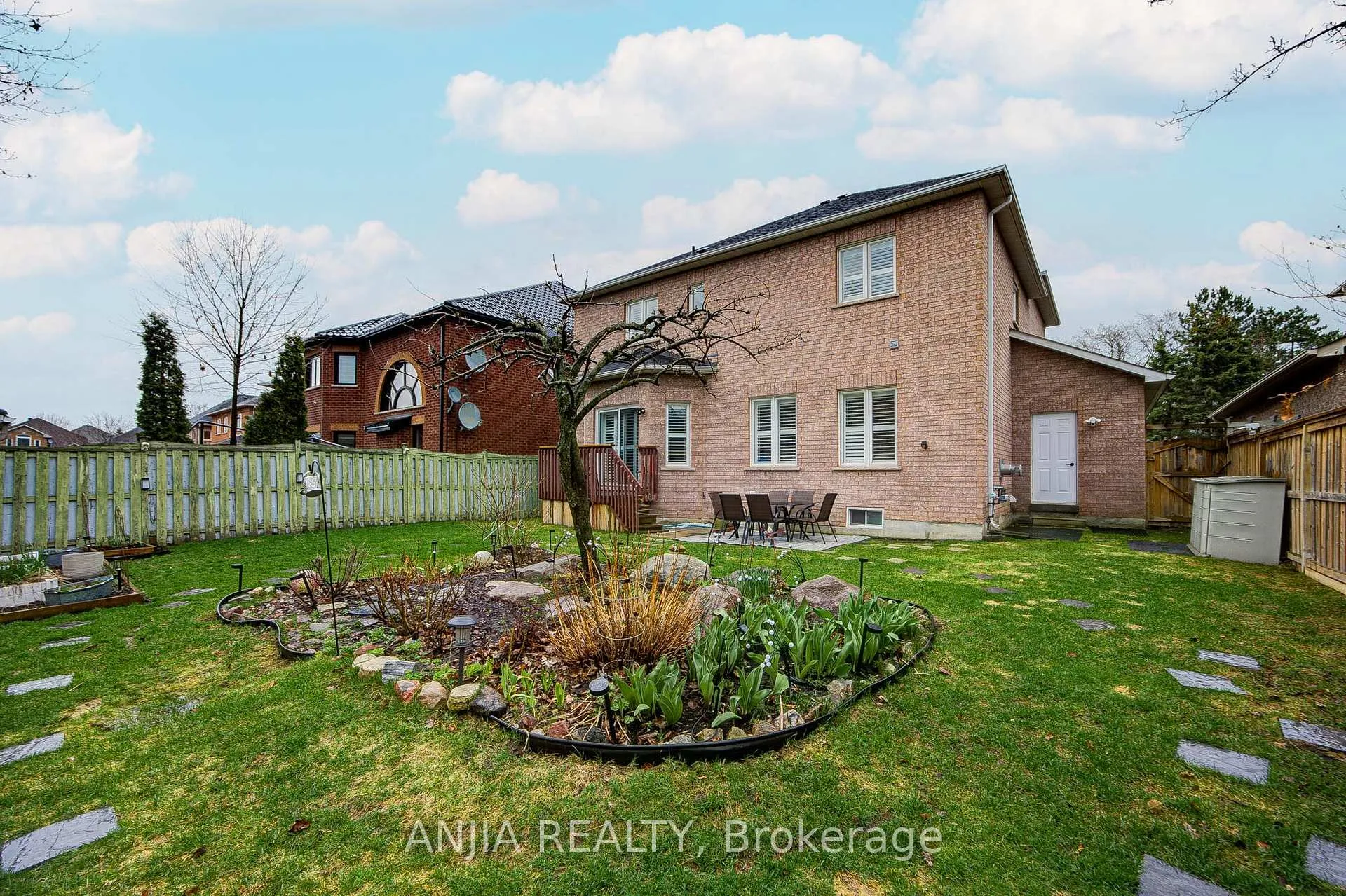 Photo 47 of 89 Rouge Bank Drive, Markham, Legacy — HOMEH