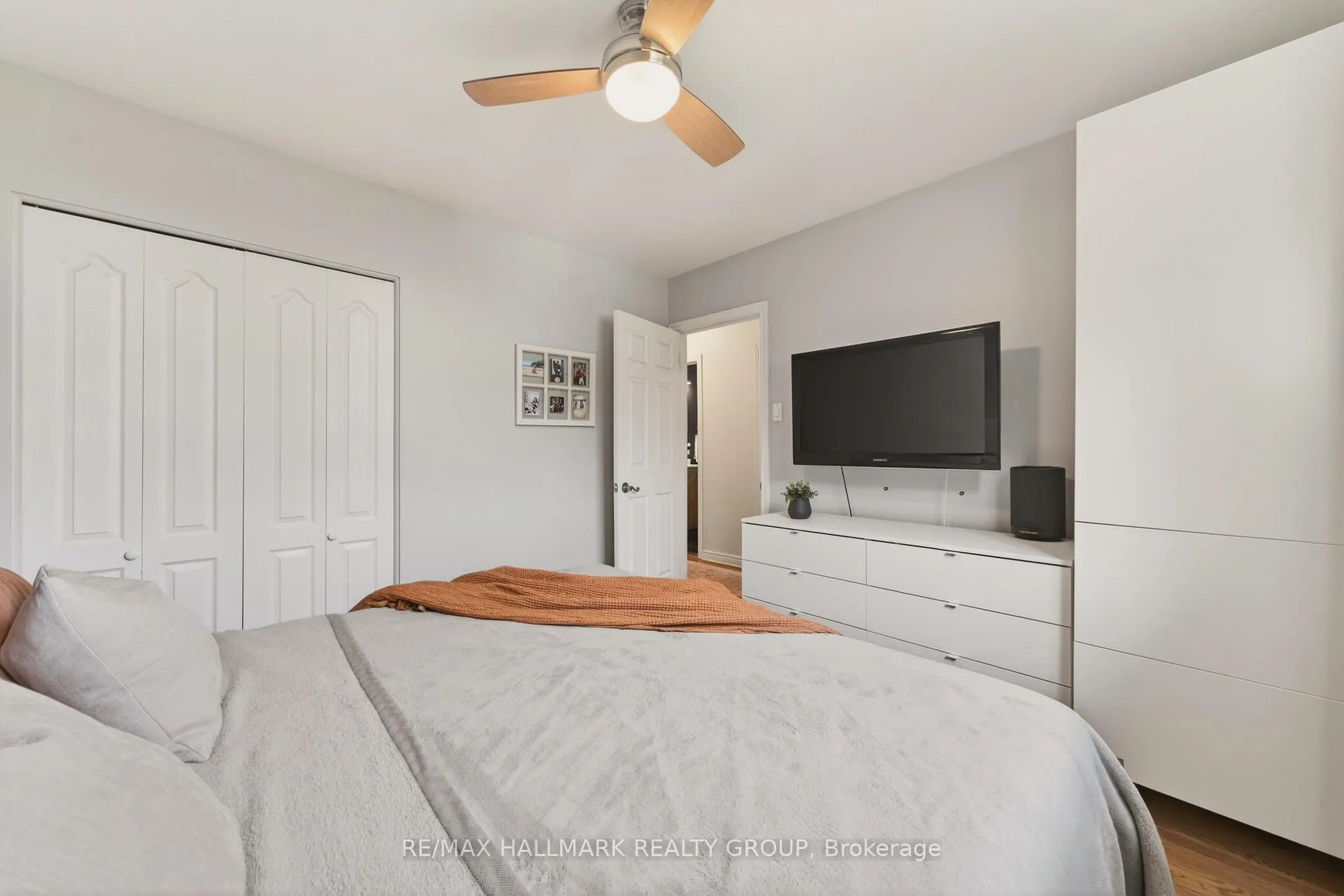 Photo 12 of 1081 Foley Avenue, Ottawa, Elmvale Acres/Urbandale — HOMEH
