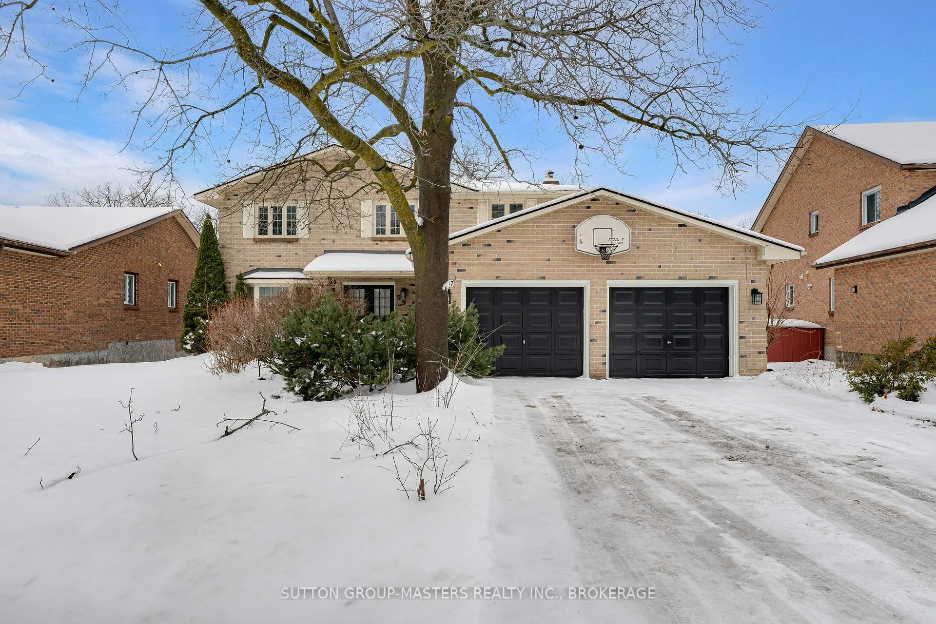 Front of 597 Forest Hill Drive W
