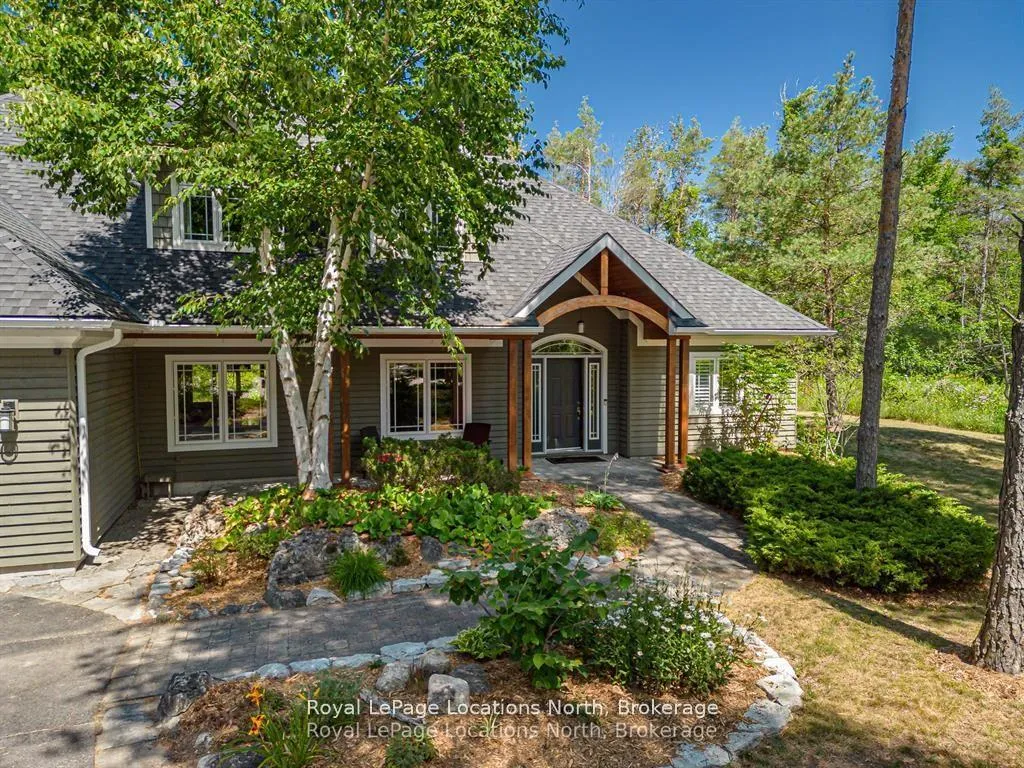 Photo 4 of 6 Alpine Court, Collingwood — HOMEH