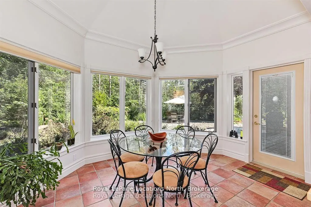 Photo 15 of 6 Alpine Court, Collingwood — HOMEH
